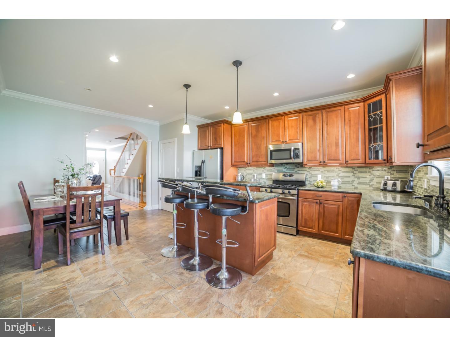 POINT BREEZE - Residential