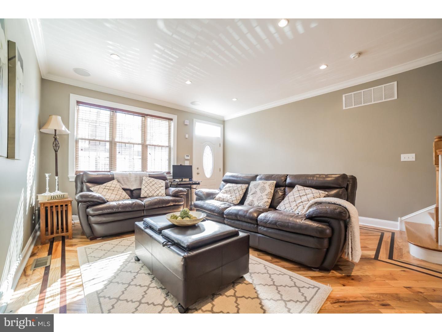 POINT BREEZE - Residential