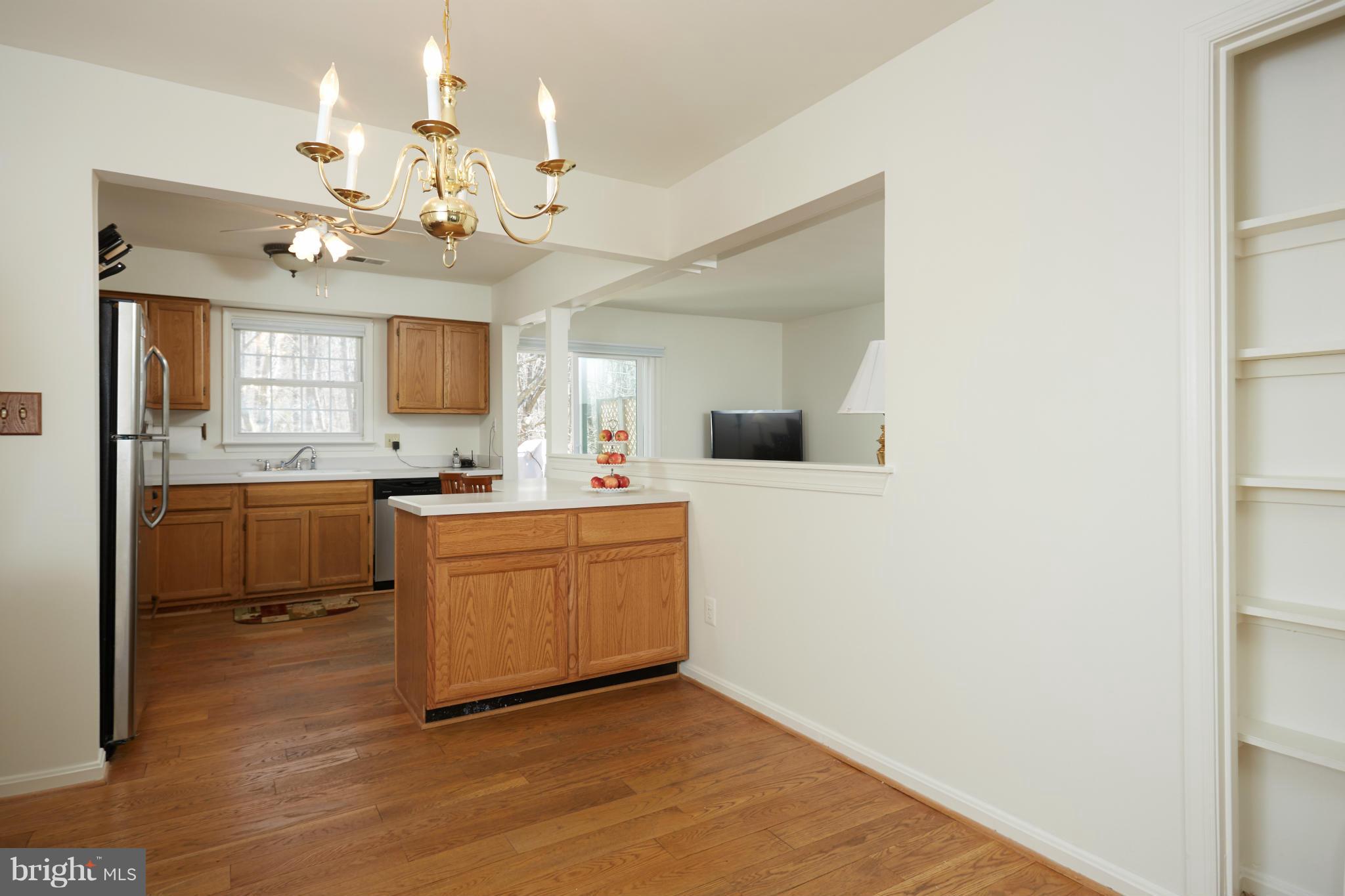 LAKE DEVEREUX - Residential