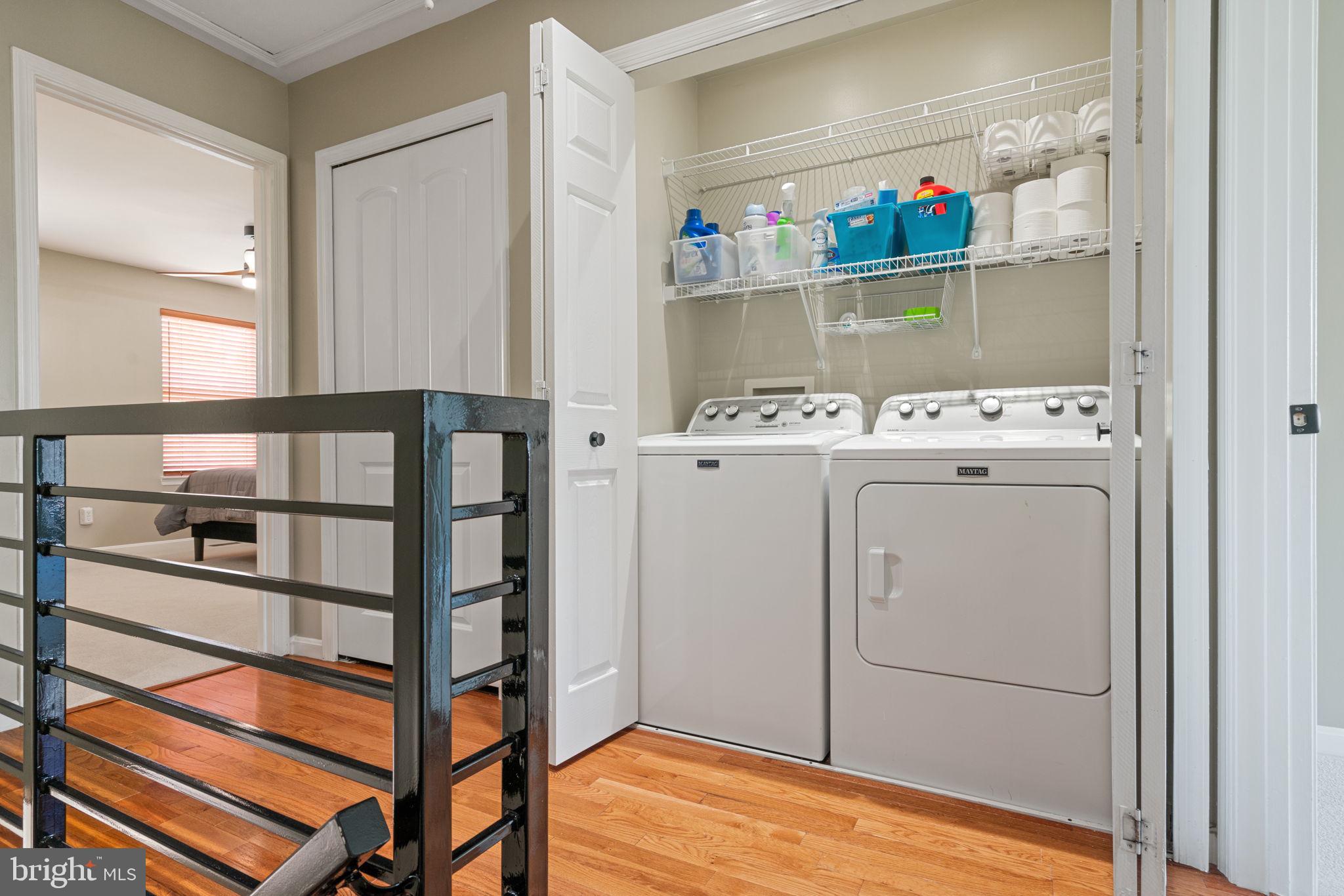 RIVER OAKS - Residential