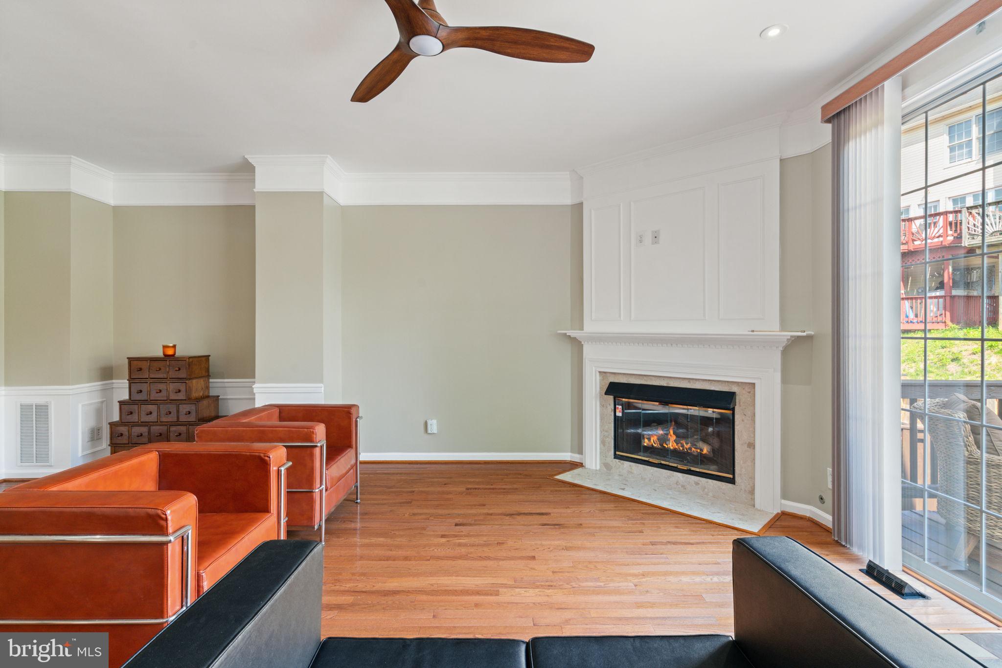 RIVER OAKS - Residential