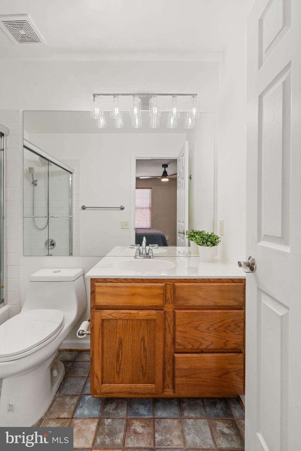 RIVER OAKS - Residential