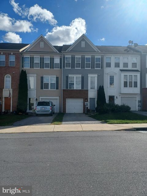 Townhouse For Sale - 42 Magellan Dr<br/> Berkeley County, MARTINSBURG, WV 25404
