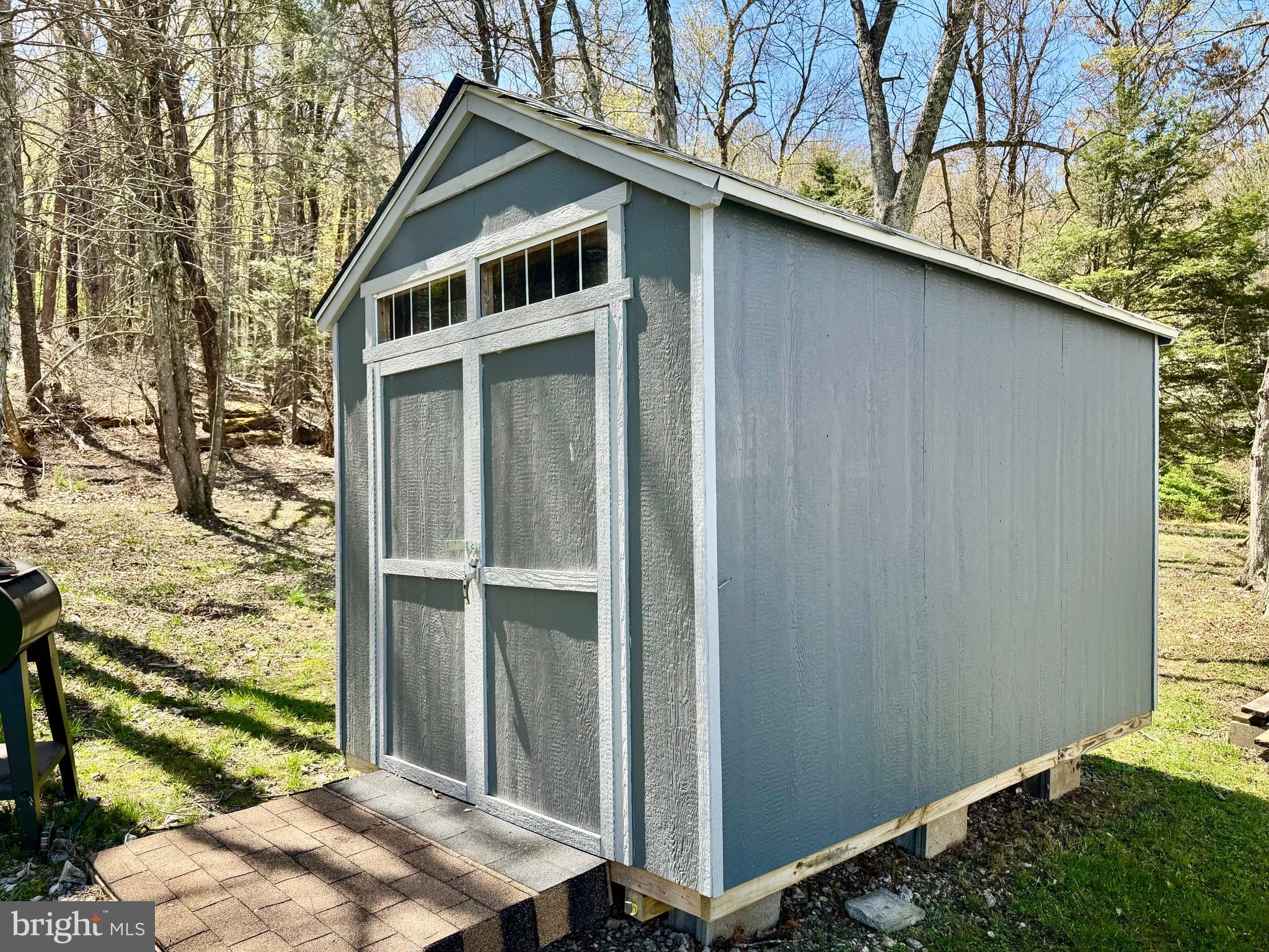 BLACKTHORN MOUNTAIN ESTATES - Land