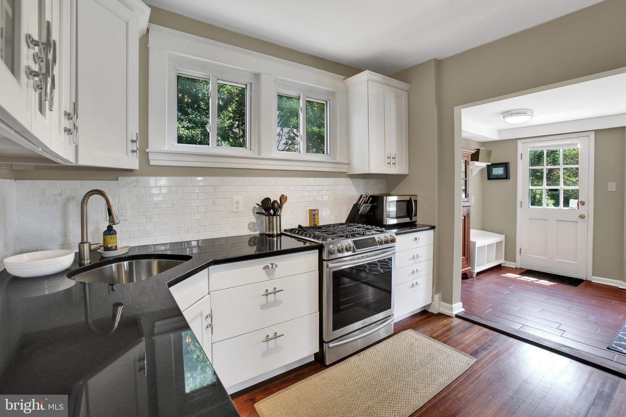 HOMEWOOD - Residential