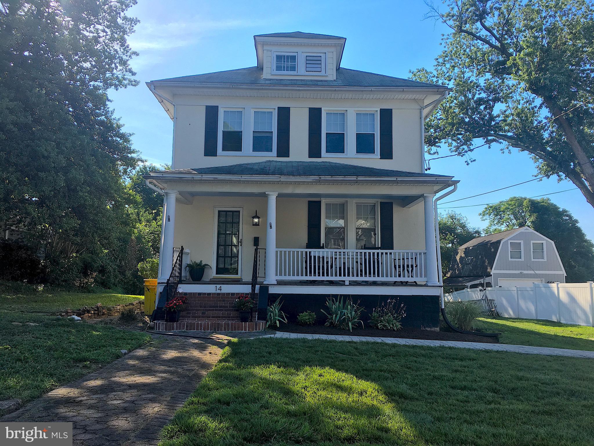 HOMEWOOD - Residential