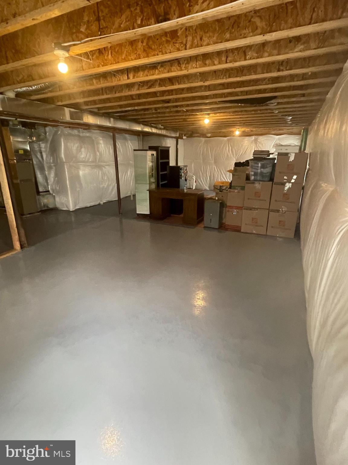 HICKORY RIDGE MEWS - Residential