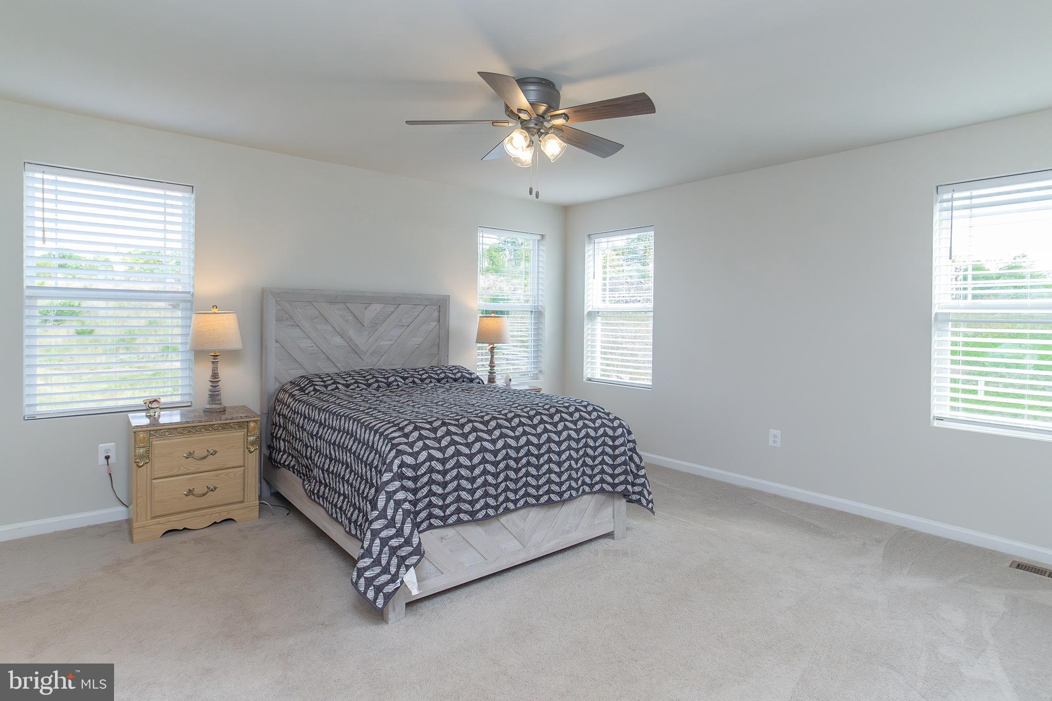 HICKORY RIDGE MEWS - Residential