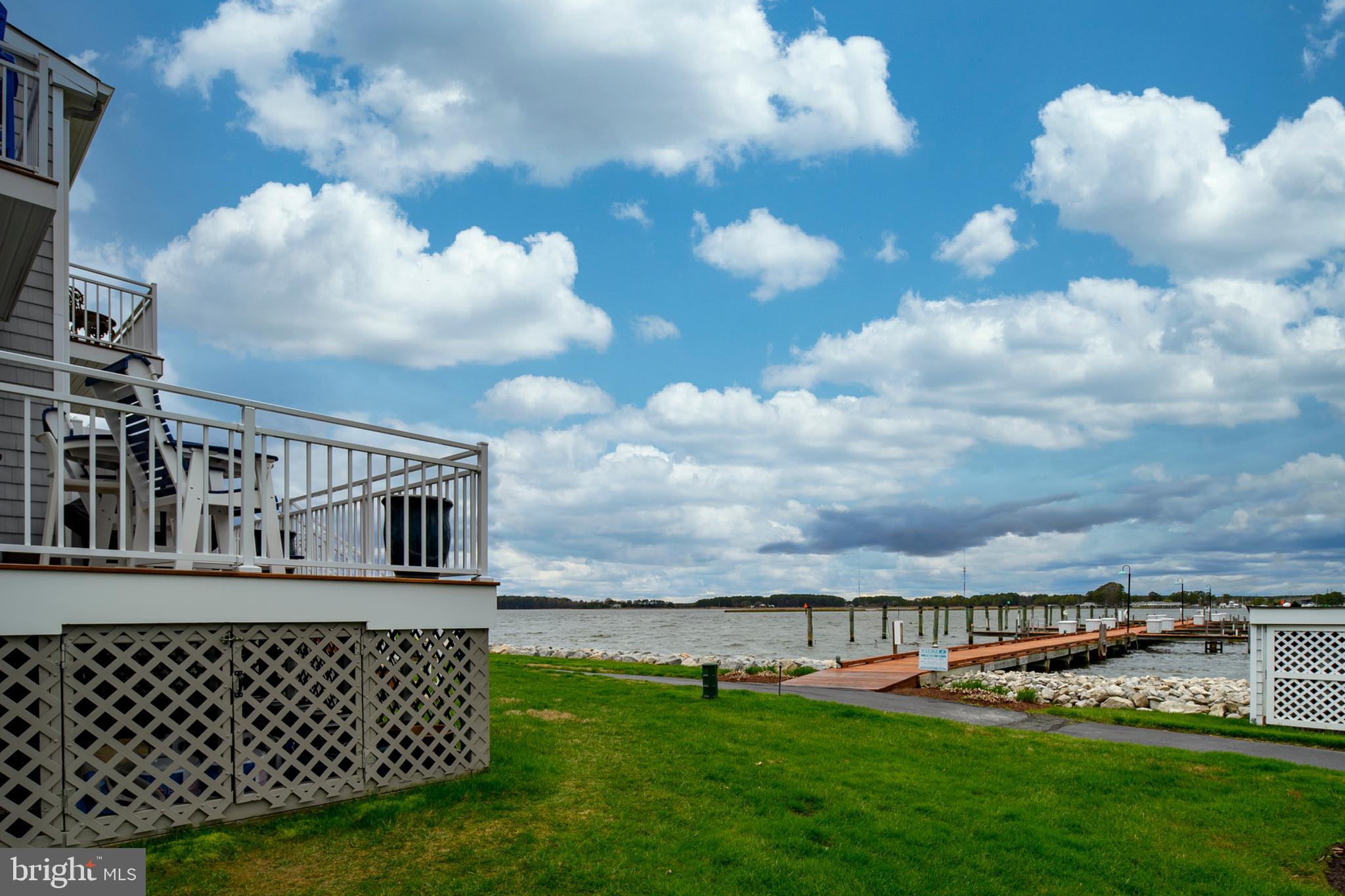 OYSTER COVE - Residential