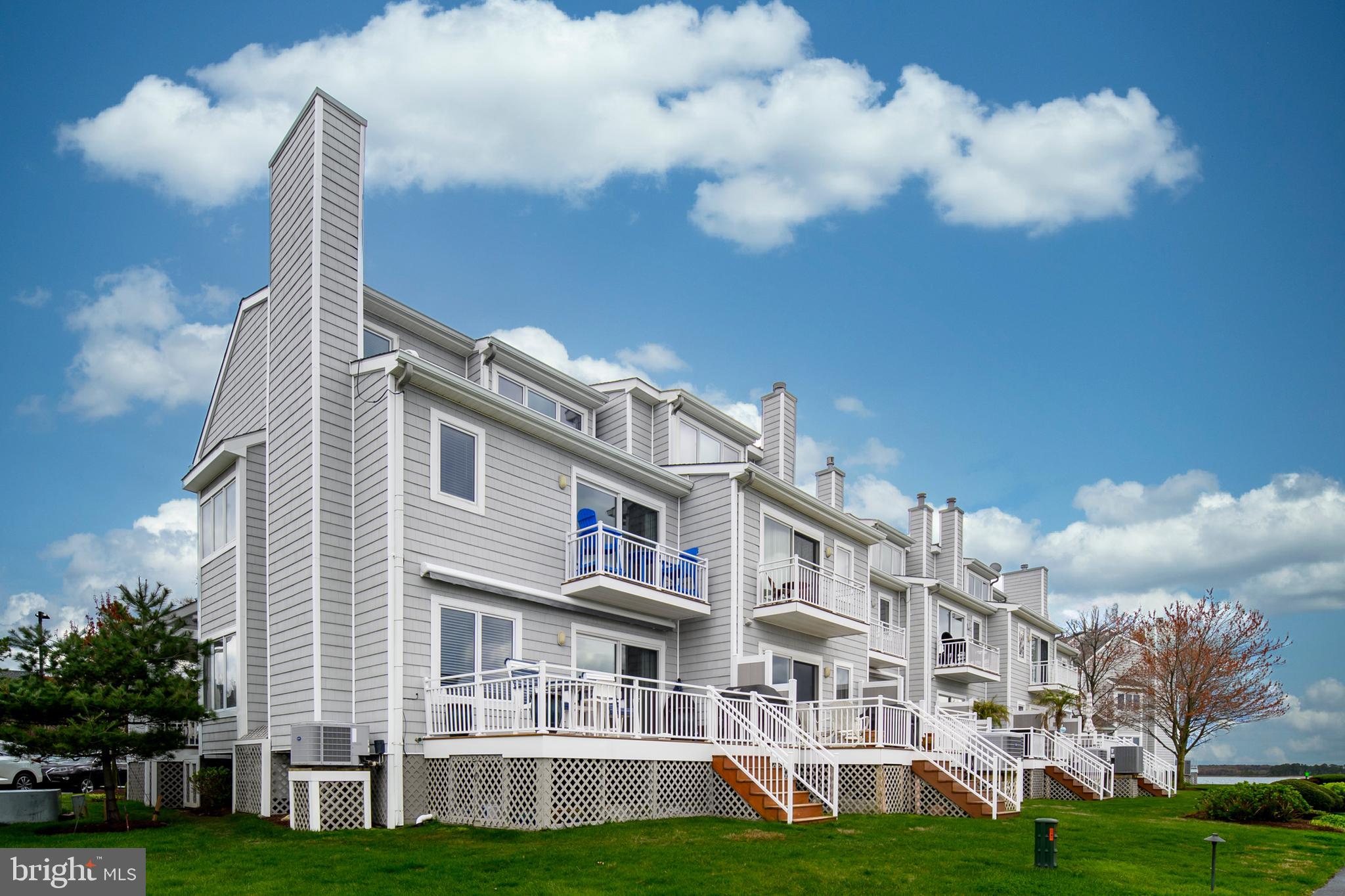 OYSTER COVE - Residential