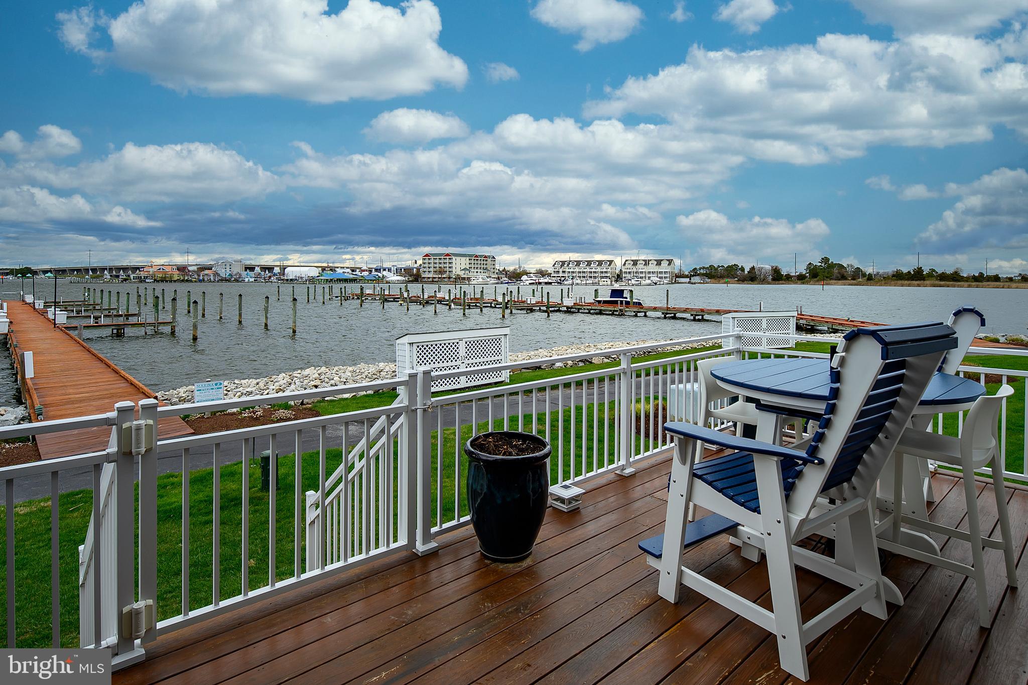 OYSTER COVE - Residential