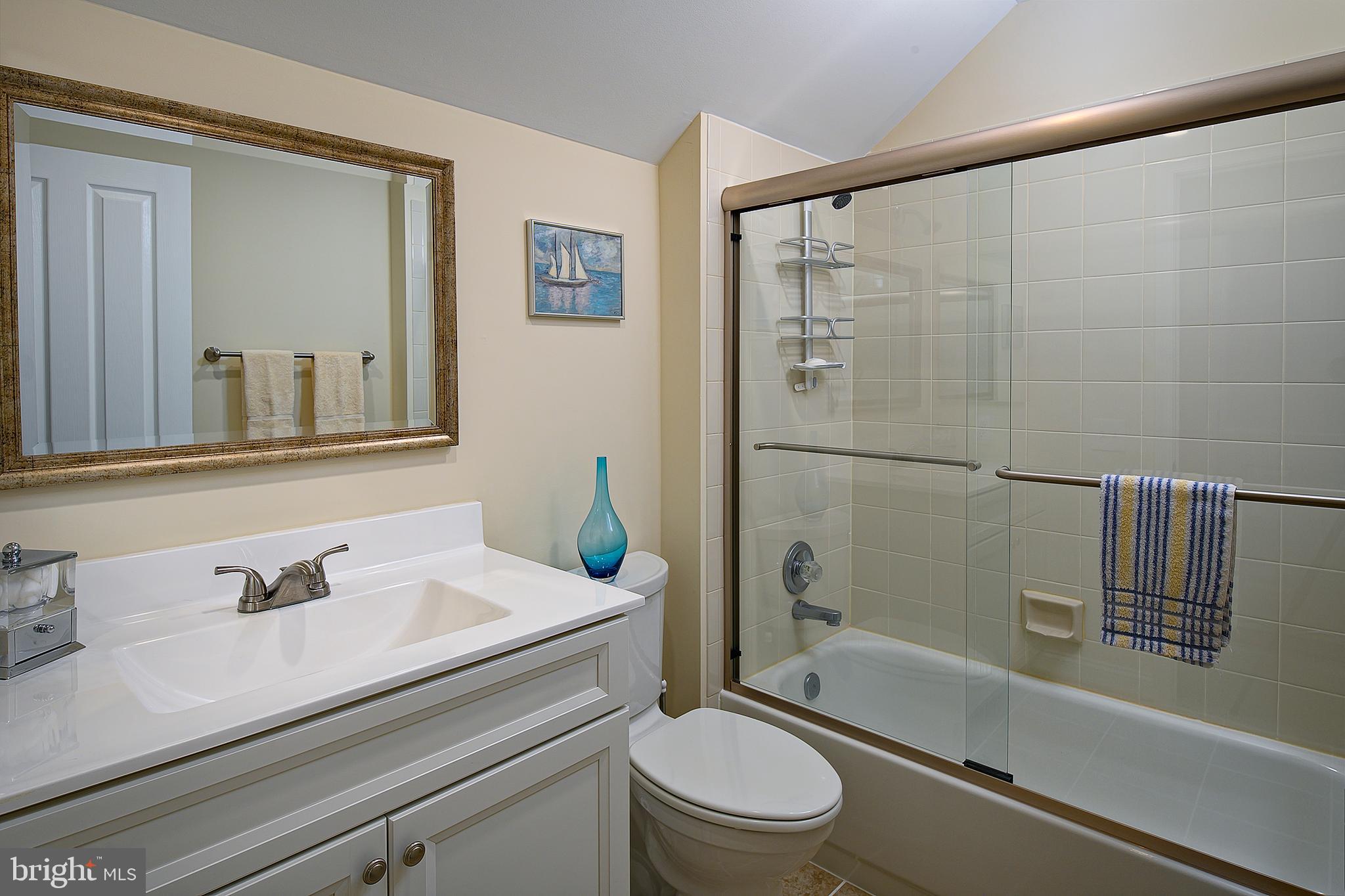 OYSTER COVE - Residential