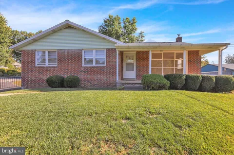 1030 Chestnut Street, Leesport, PA MLS: PABK2063260