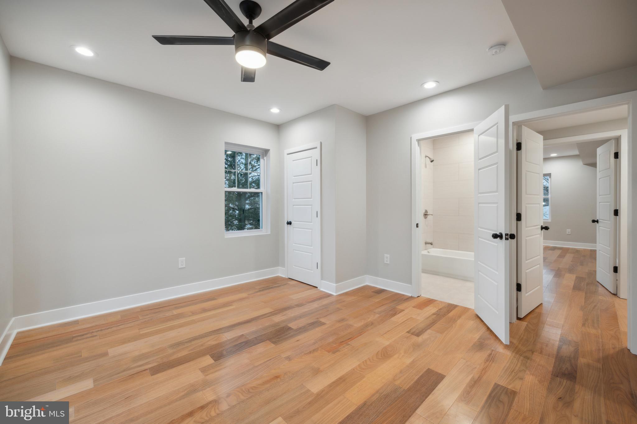 NARBERTH - Residential