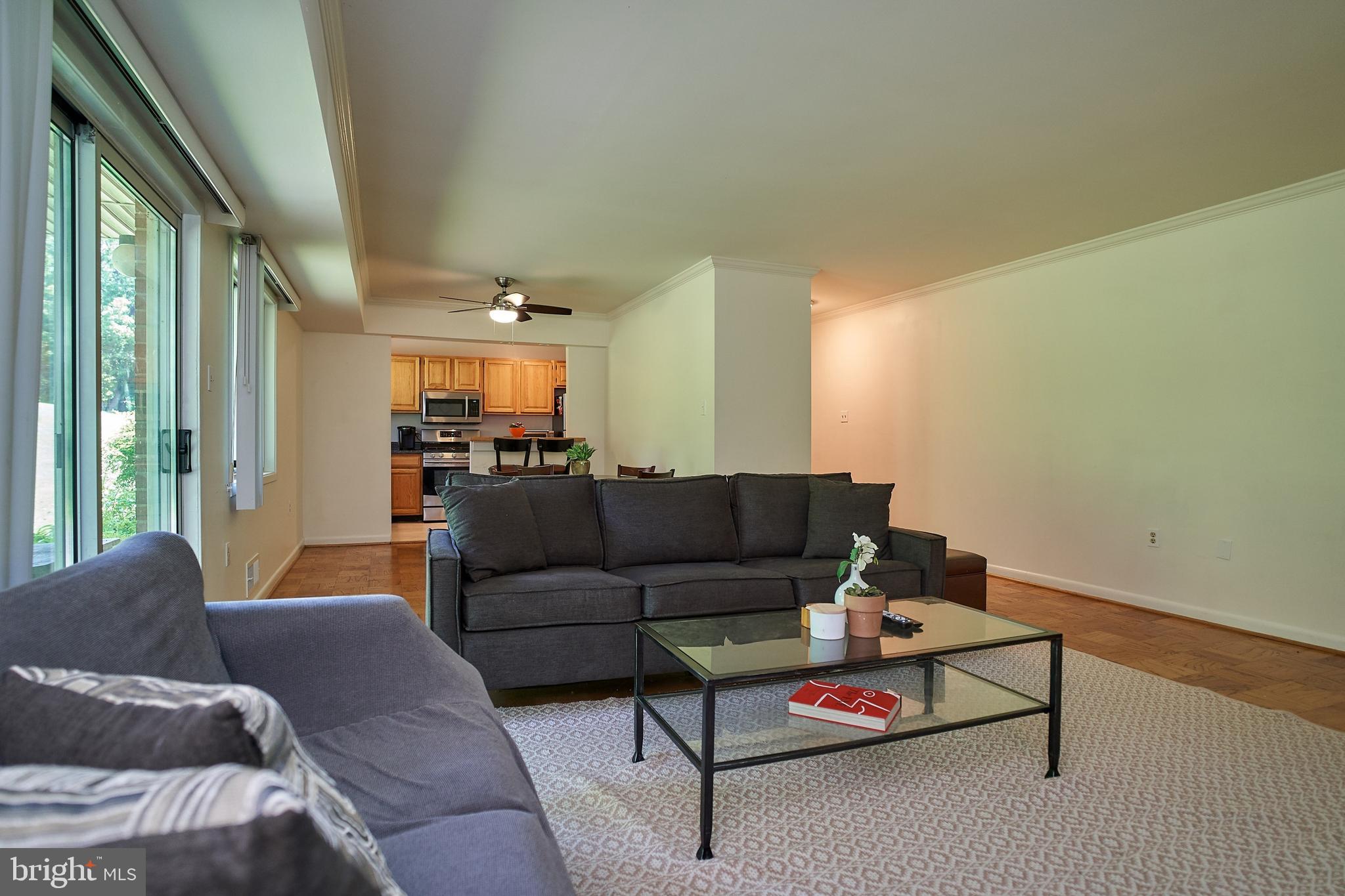 PARKSIDE CONDOMINIUMS - Residential Lease