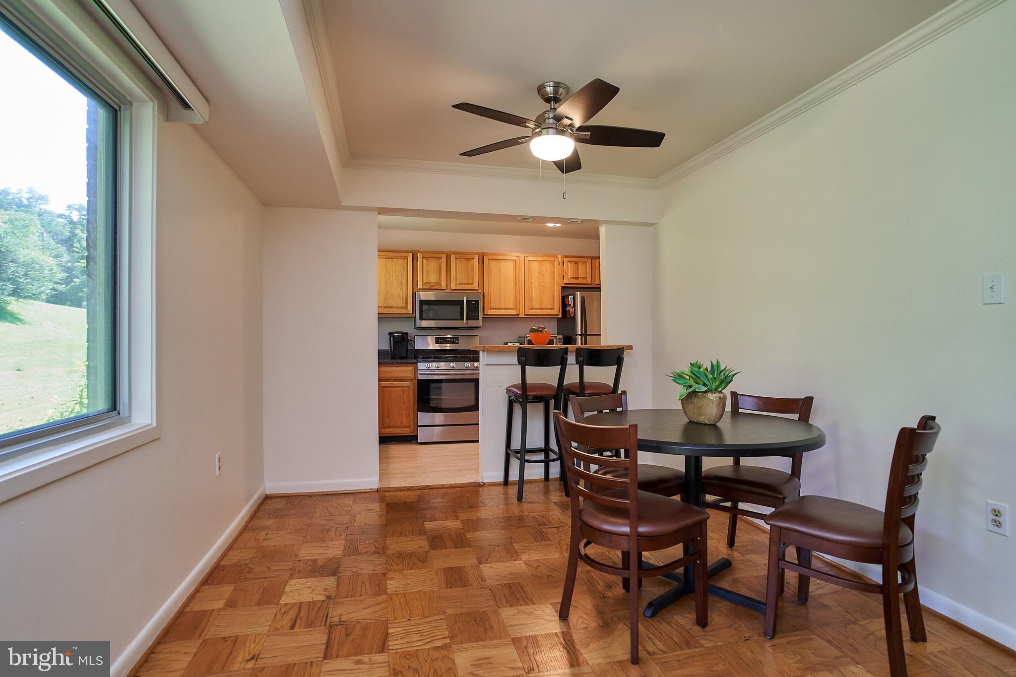 PARKSIDE CONDOMINIUMS - Residential Lease