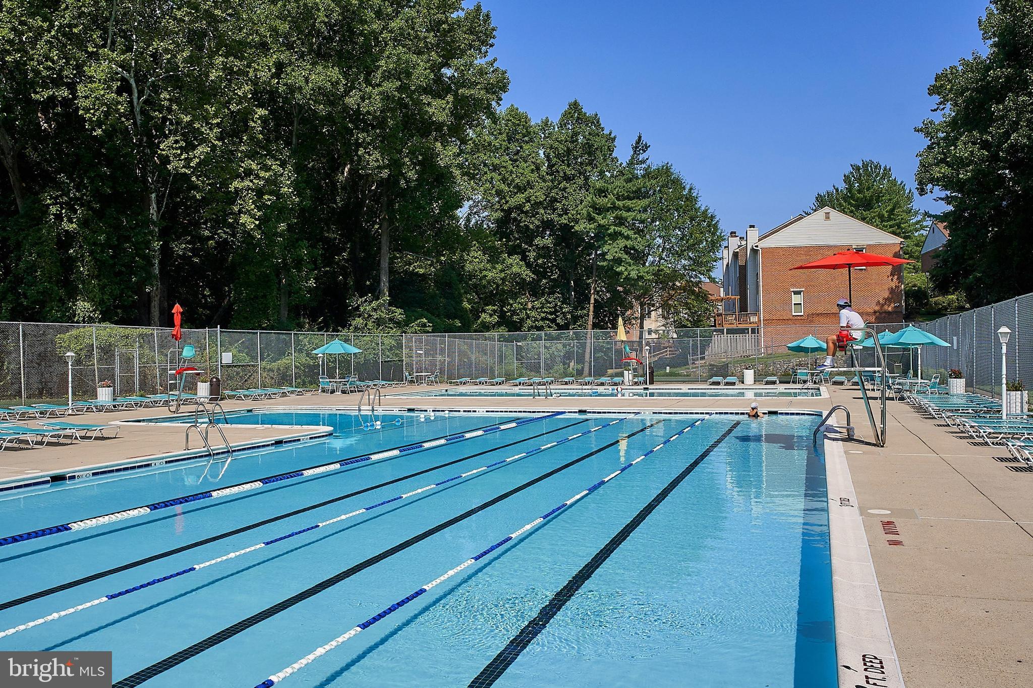 PARKSIDE CONDOMINIUMS - Residential Lease