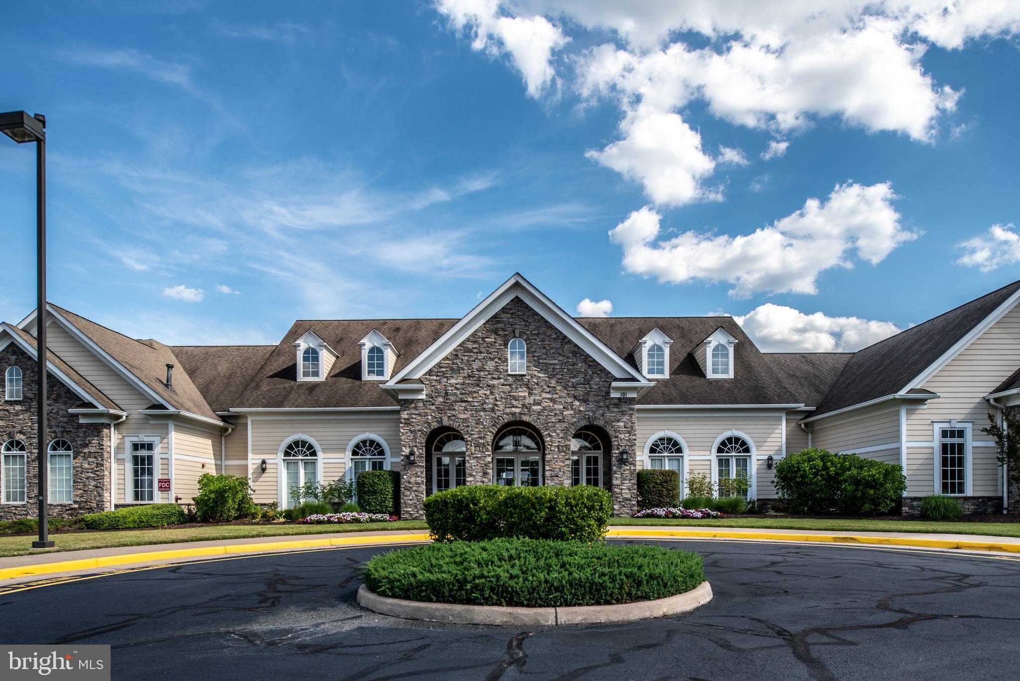 THE VILLAS AT FALLS RUN - Residential