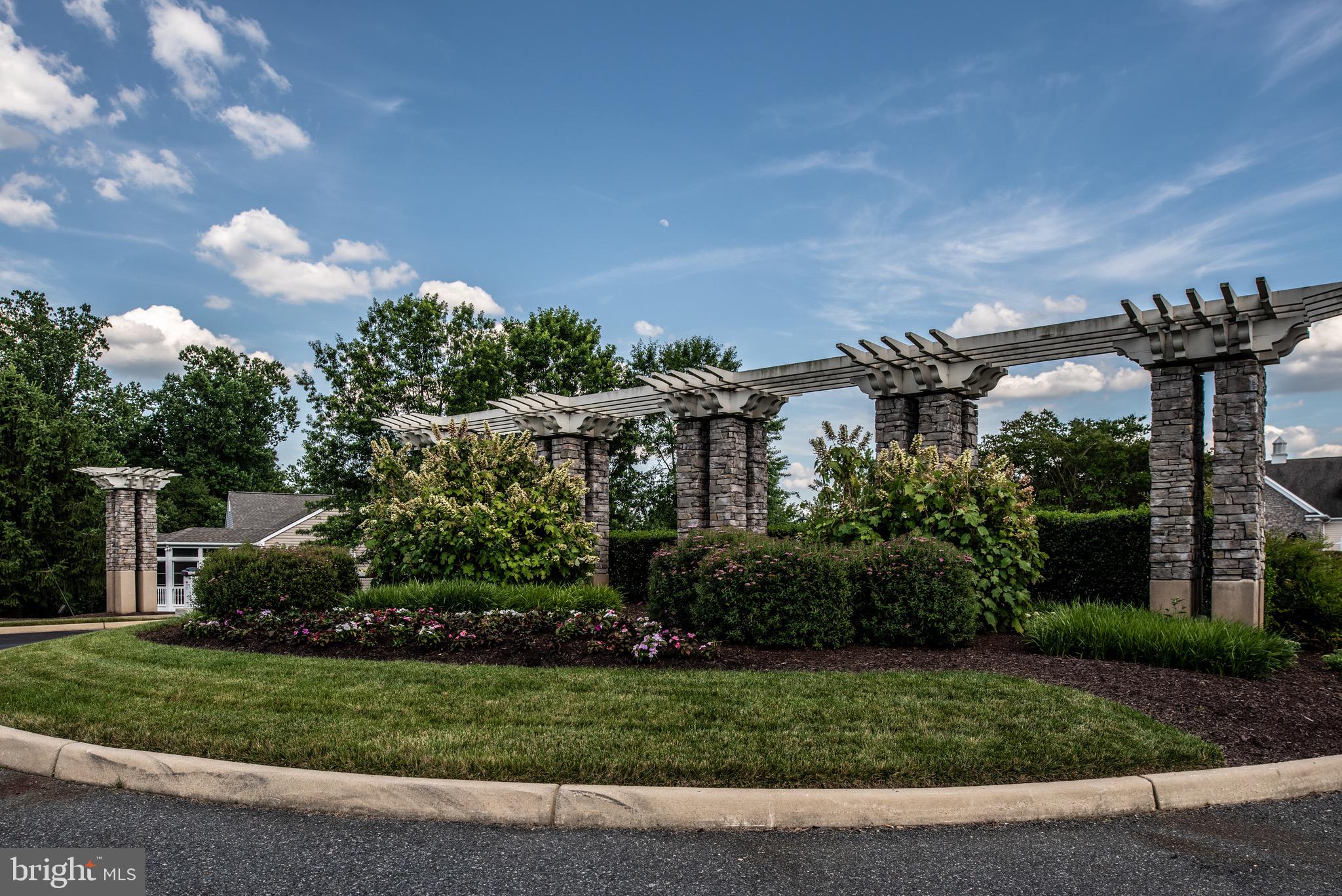 THE VILLAS AT FALLS RUN - Residential