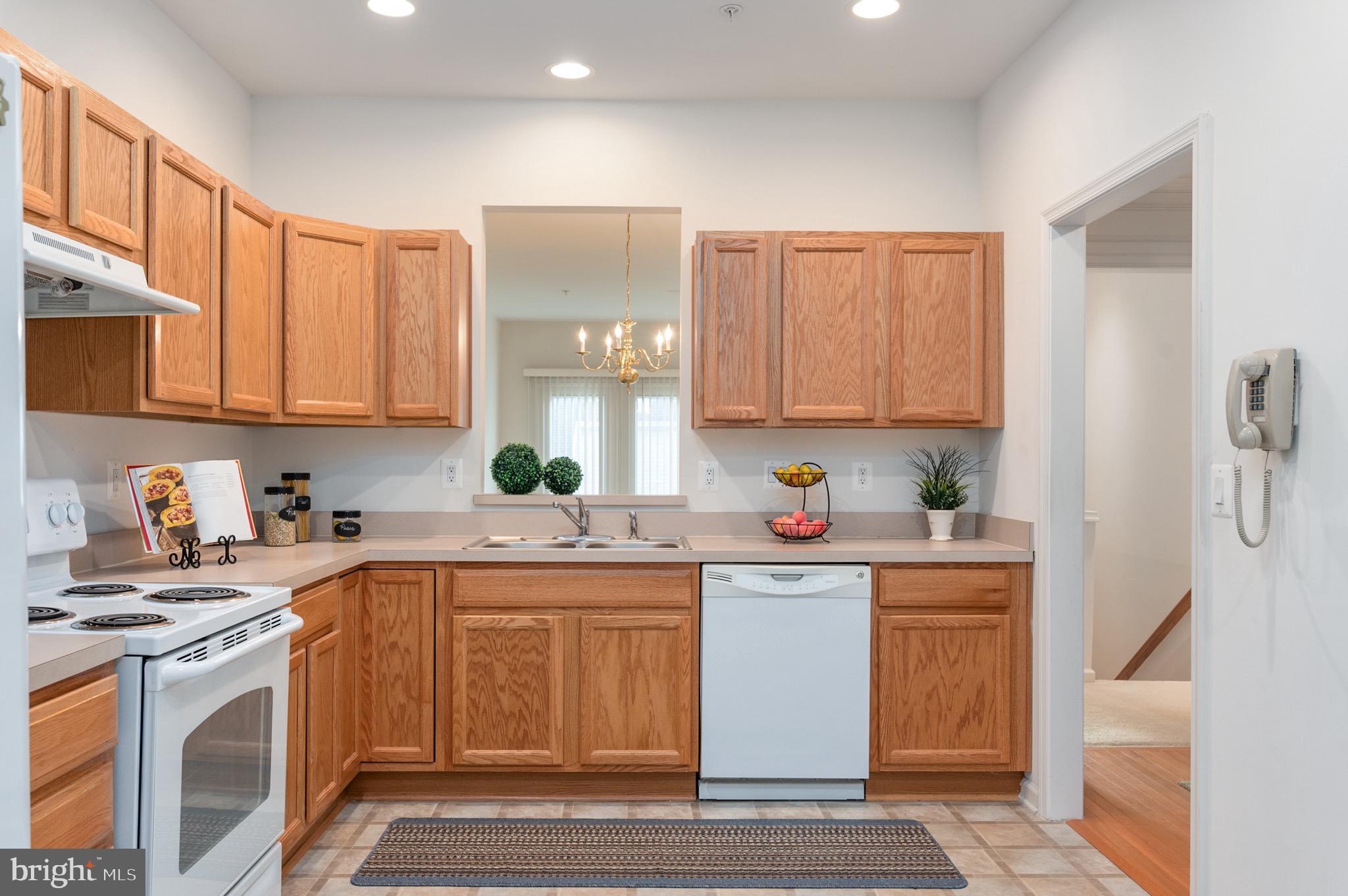 THE VILLAS AT FALLS RUN - Residential