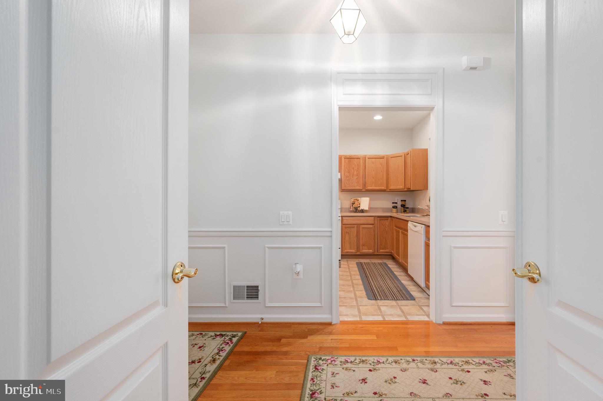 THE VILLAS AT FALLS RUN - Residential