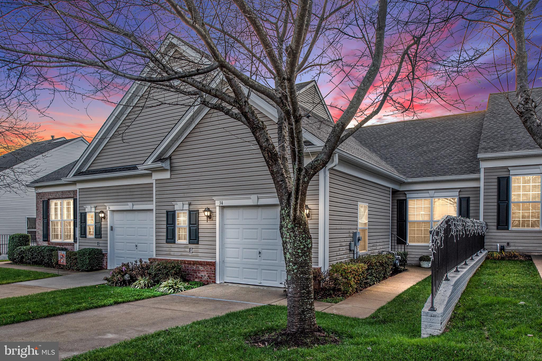 THE VILLAS AT FALLS RUN - Residential