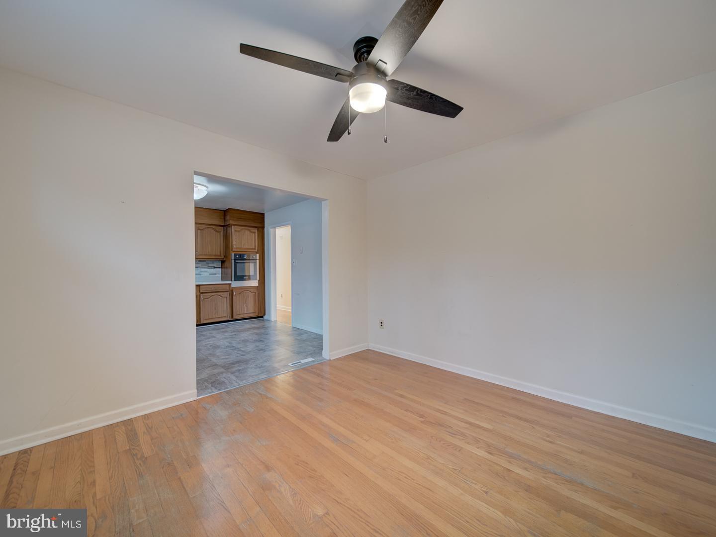 WHITE PLAINS VILLAGE SUB - Residential