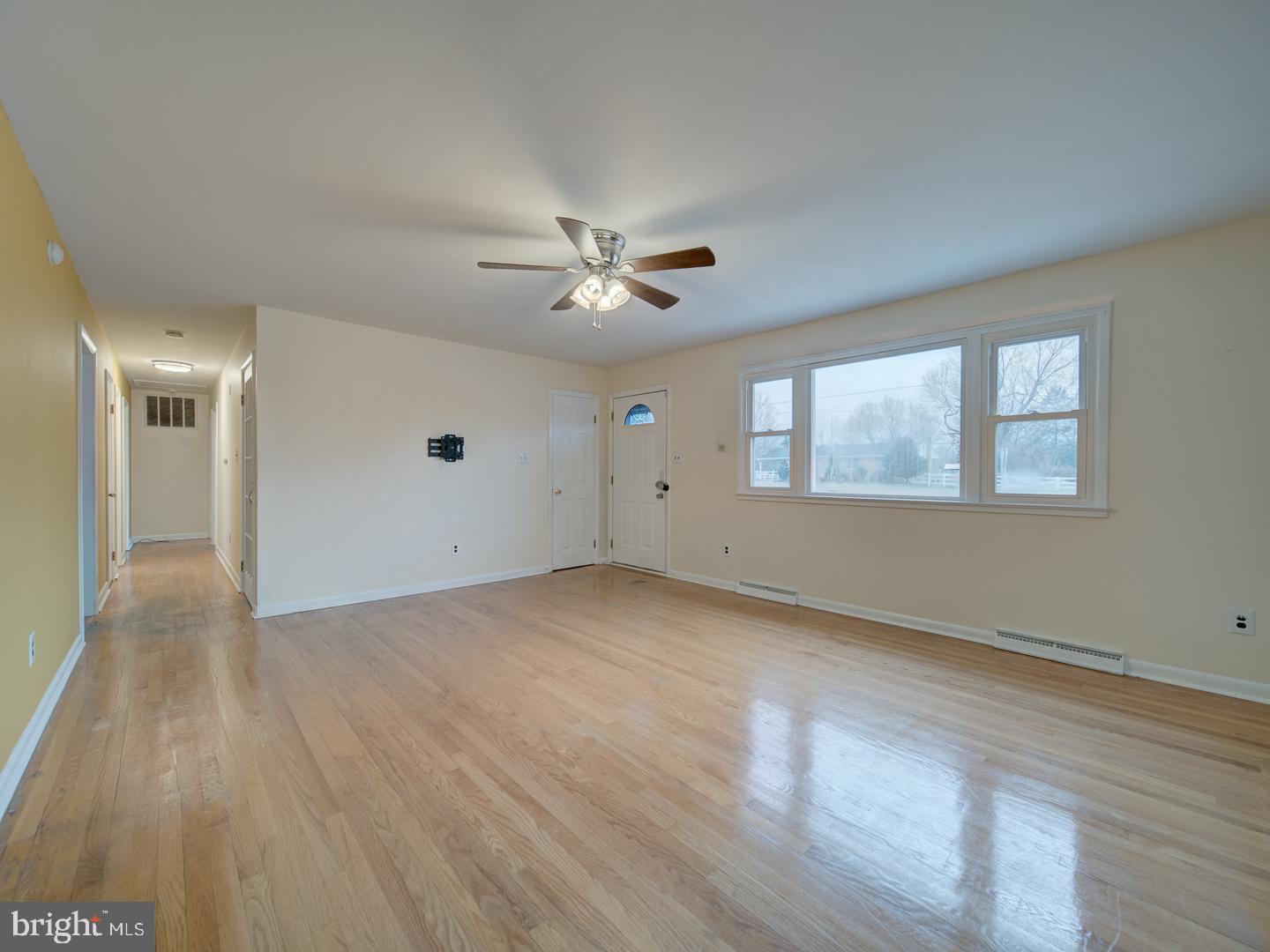 WHITE PLAINS VILLAGE SUB - Residential