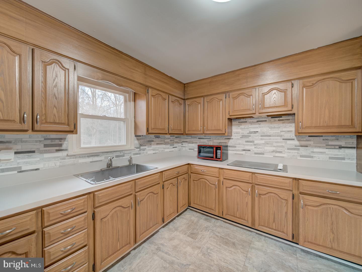 WHITE PLAINS VILLAGE SUB - Residential