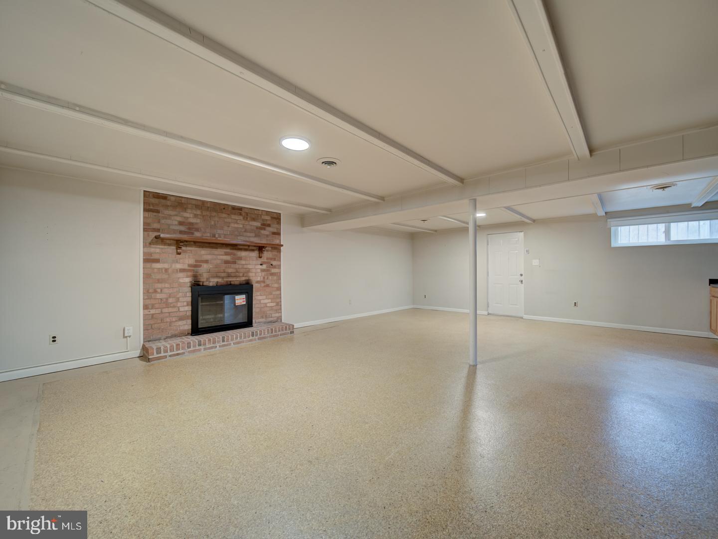 WHITE PLAINS VILLAGE SUB - Residential