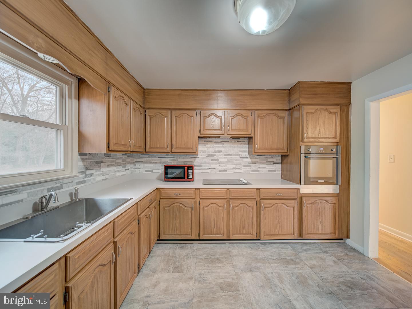 WHITE PLAINS VILLAGE SUB - Residential