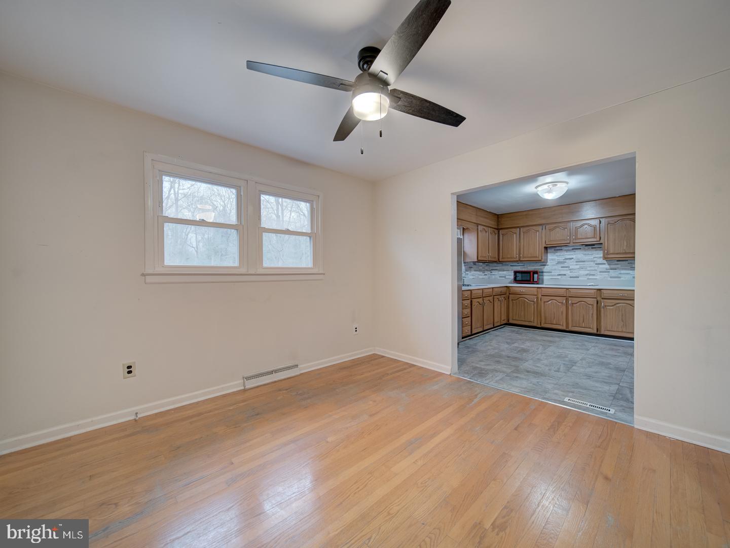 WHITE PLAINS VILLAGE SUB - Residential