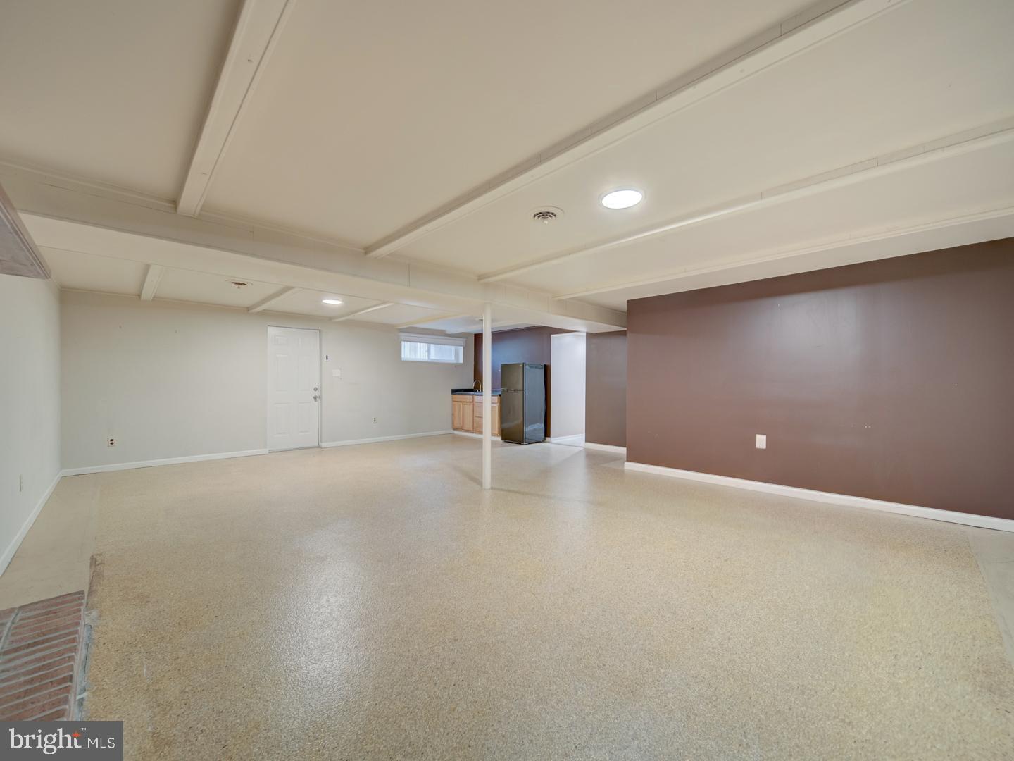 WHITE PLAINS VILLAGE SUB - Residential