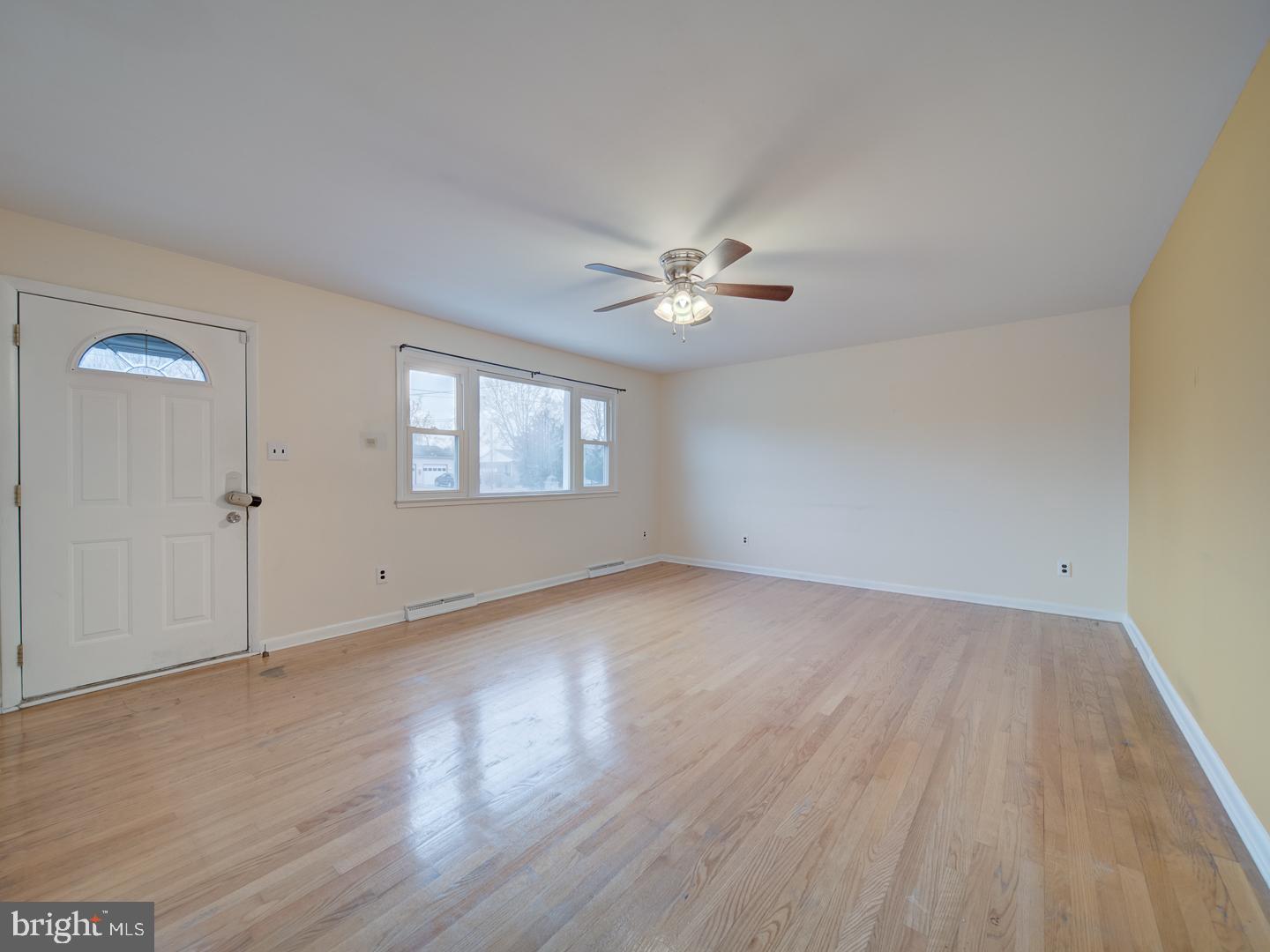 WHITE PLAINS VILLAGE SUB - Residential