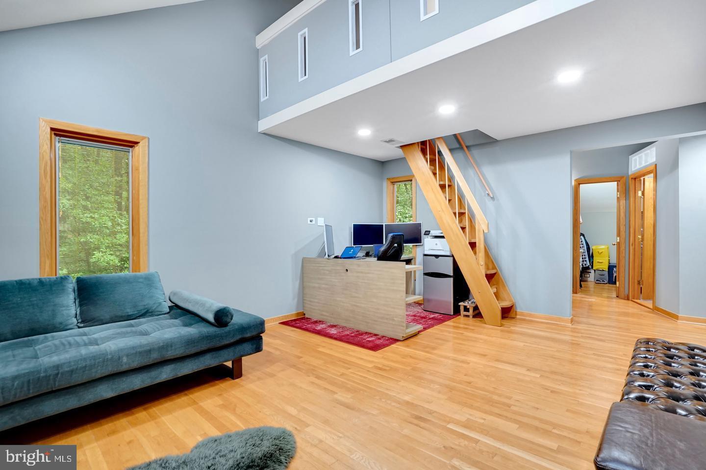 ANGELICA WOODS - Residential