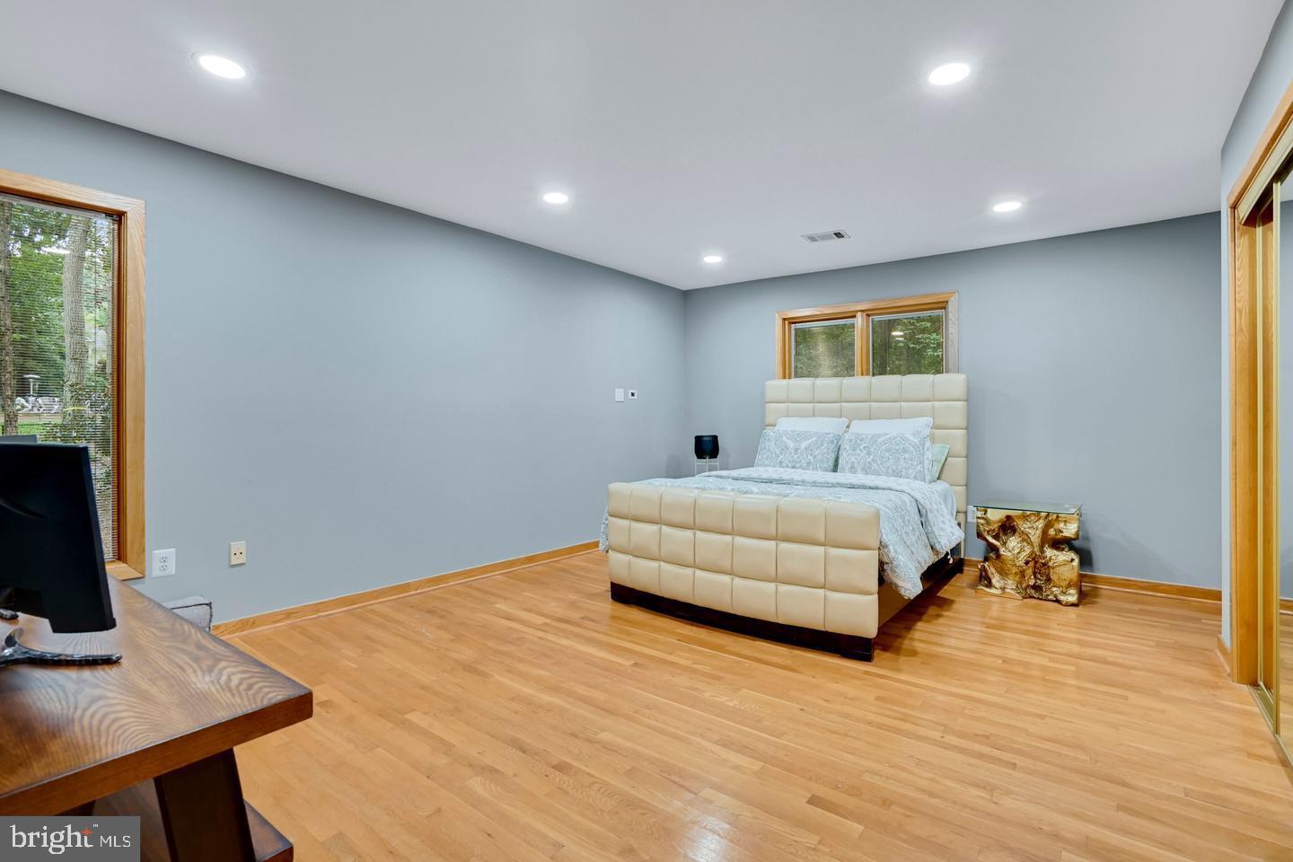 ANGELICA WOODS - Residential