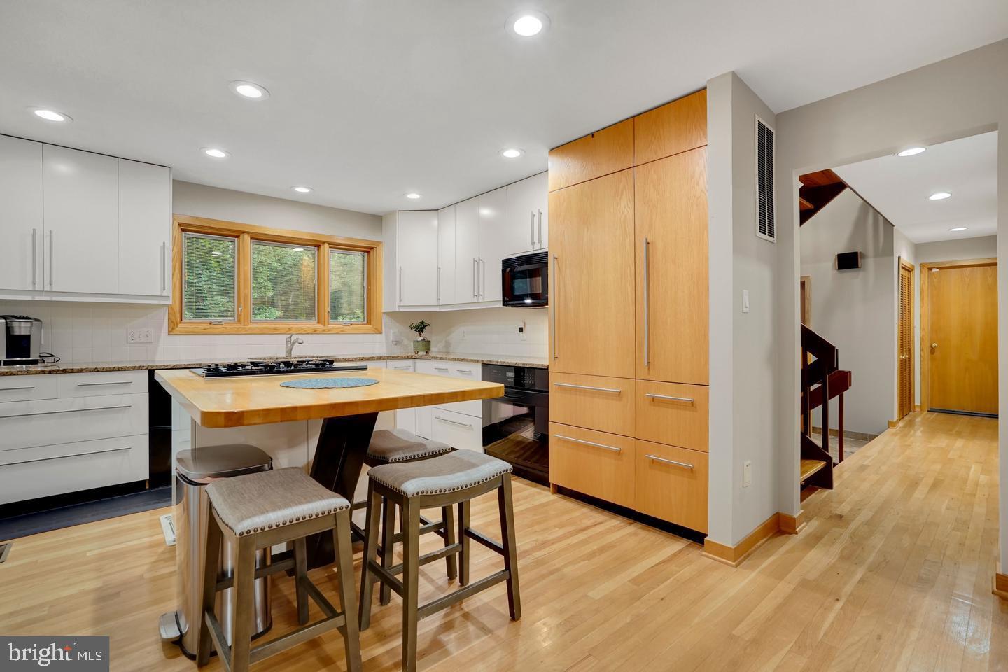 ANGELICA WOODS - Residential