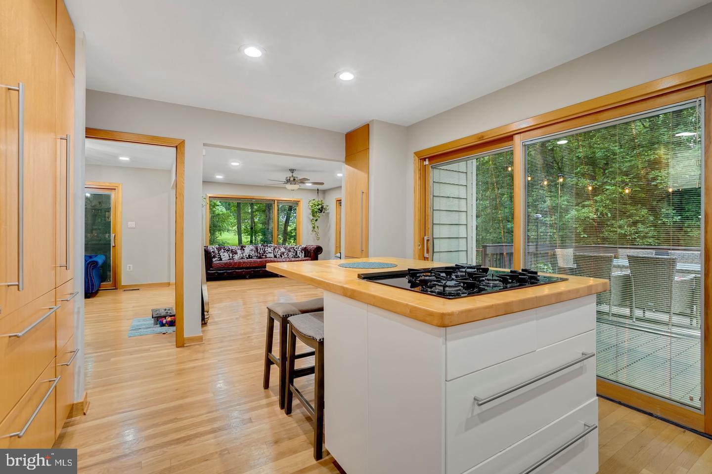 ANGELICA WOODS - Residential