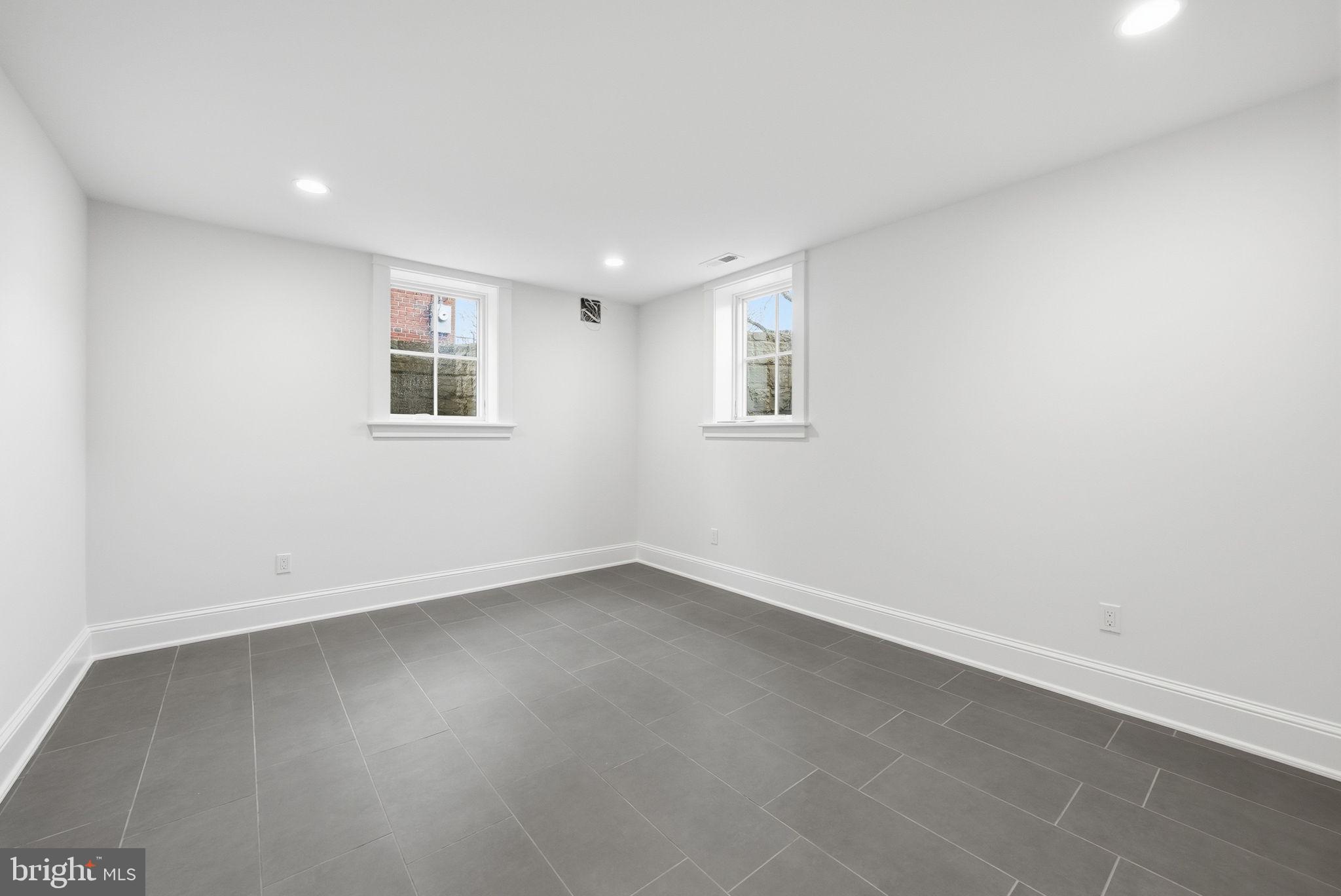 GEORGE WASHINGTON PARK - Residential