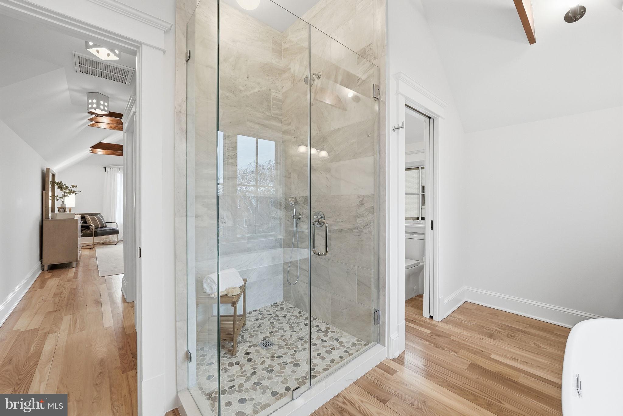 GEORGE WASHINGTON PARK - Residential