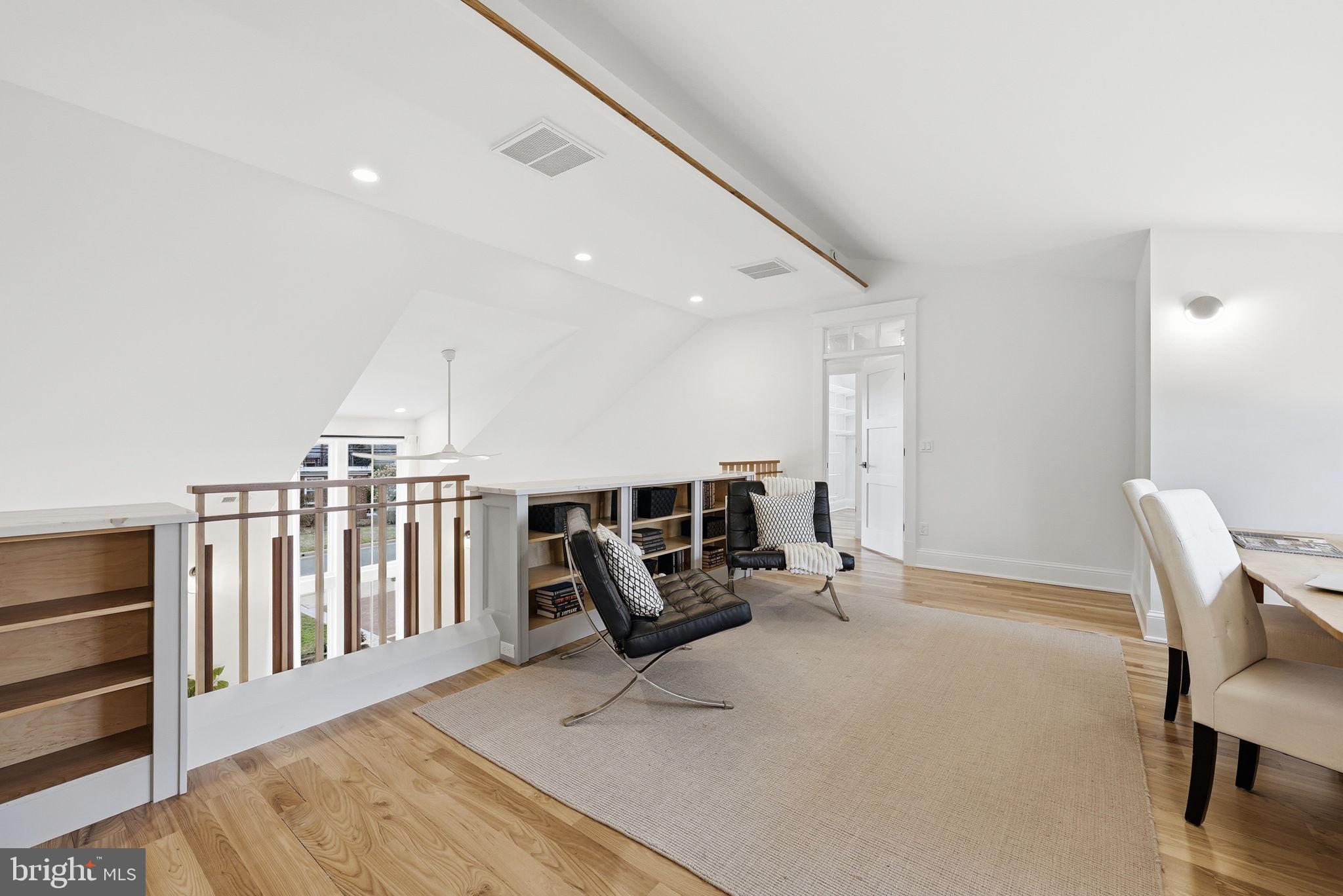 GEORGE WASHINGTON PARK - Residential