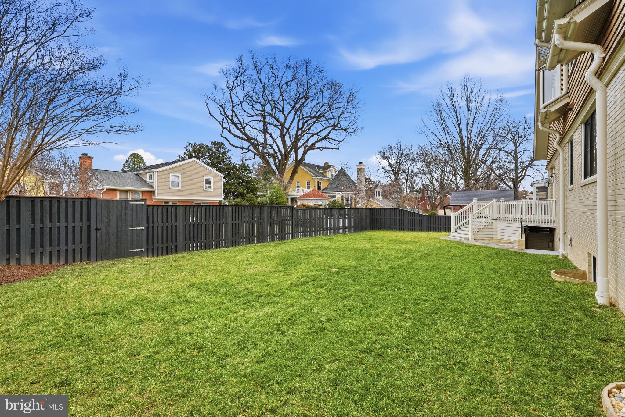 GEORGE WASHINGTON PARK - Residential