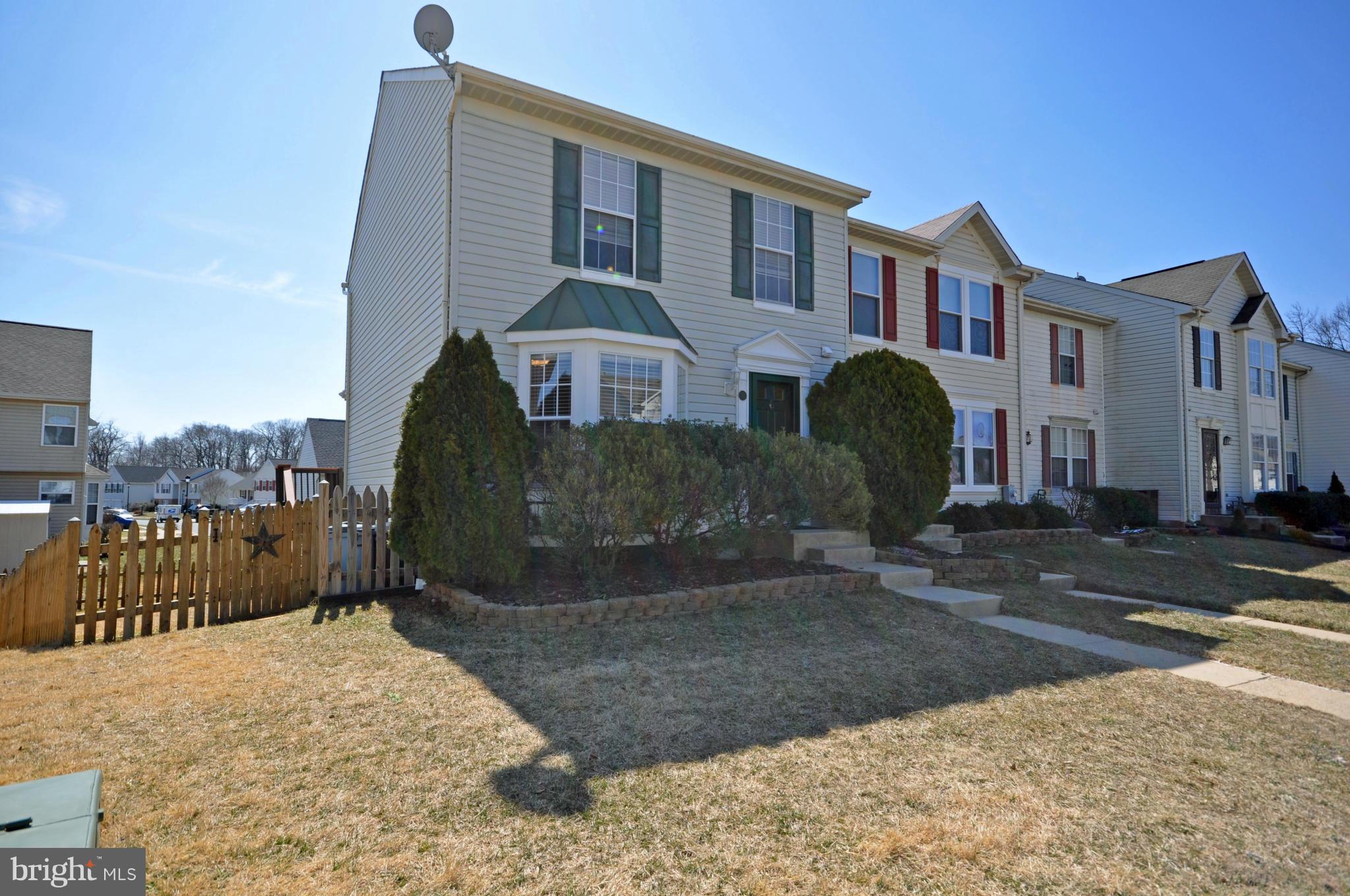 SENECA HARBOR - Residential