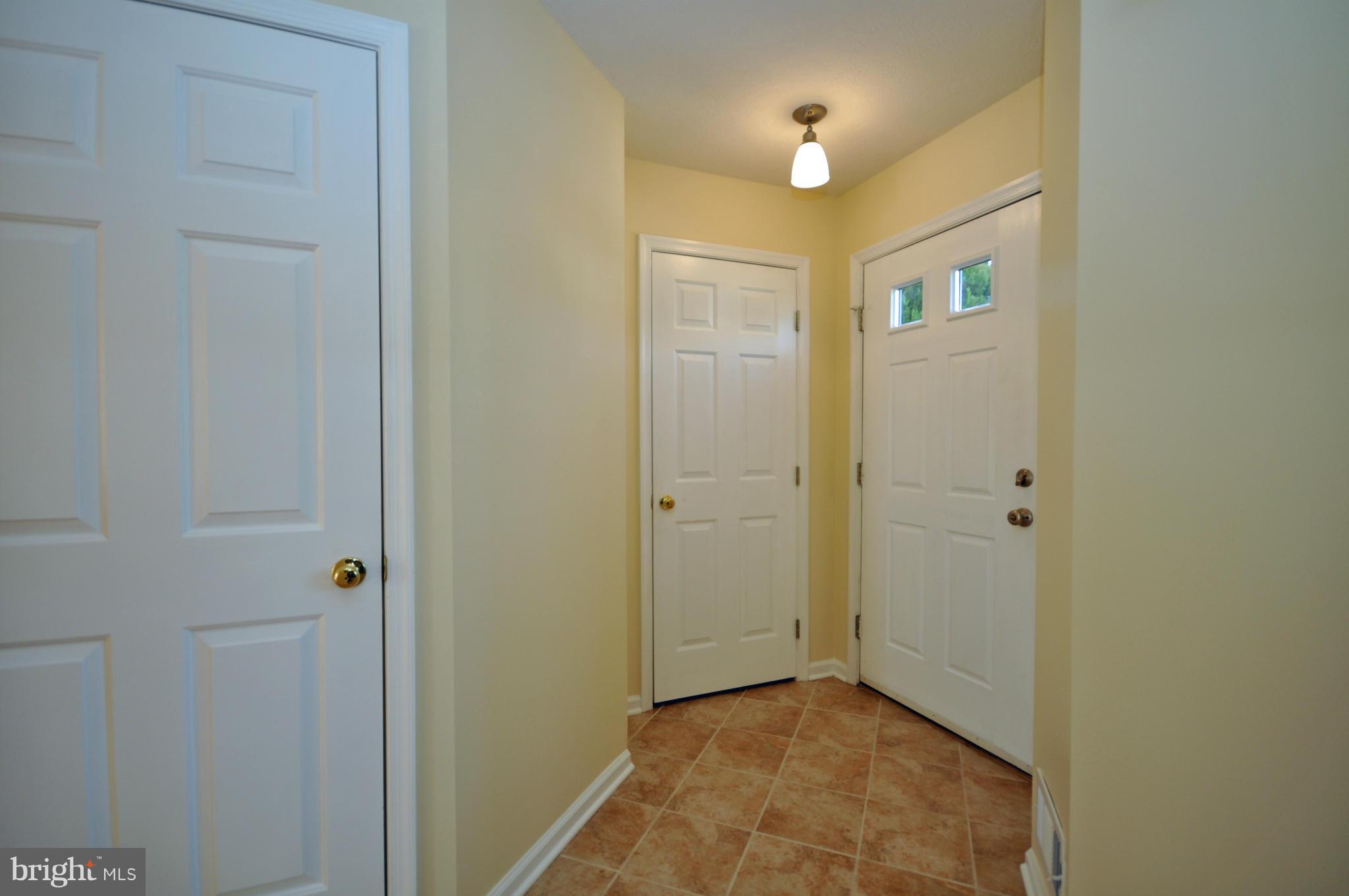 SENECA HARBOR - Residential