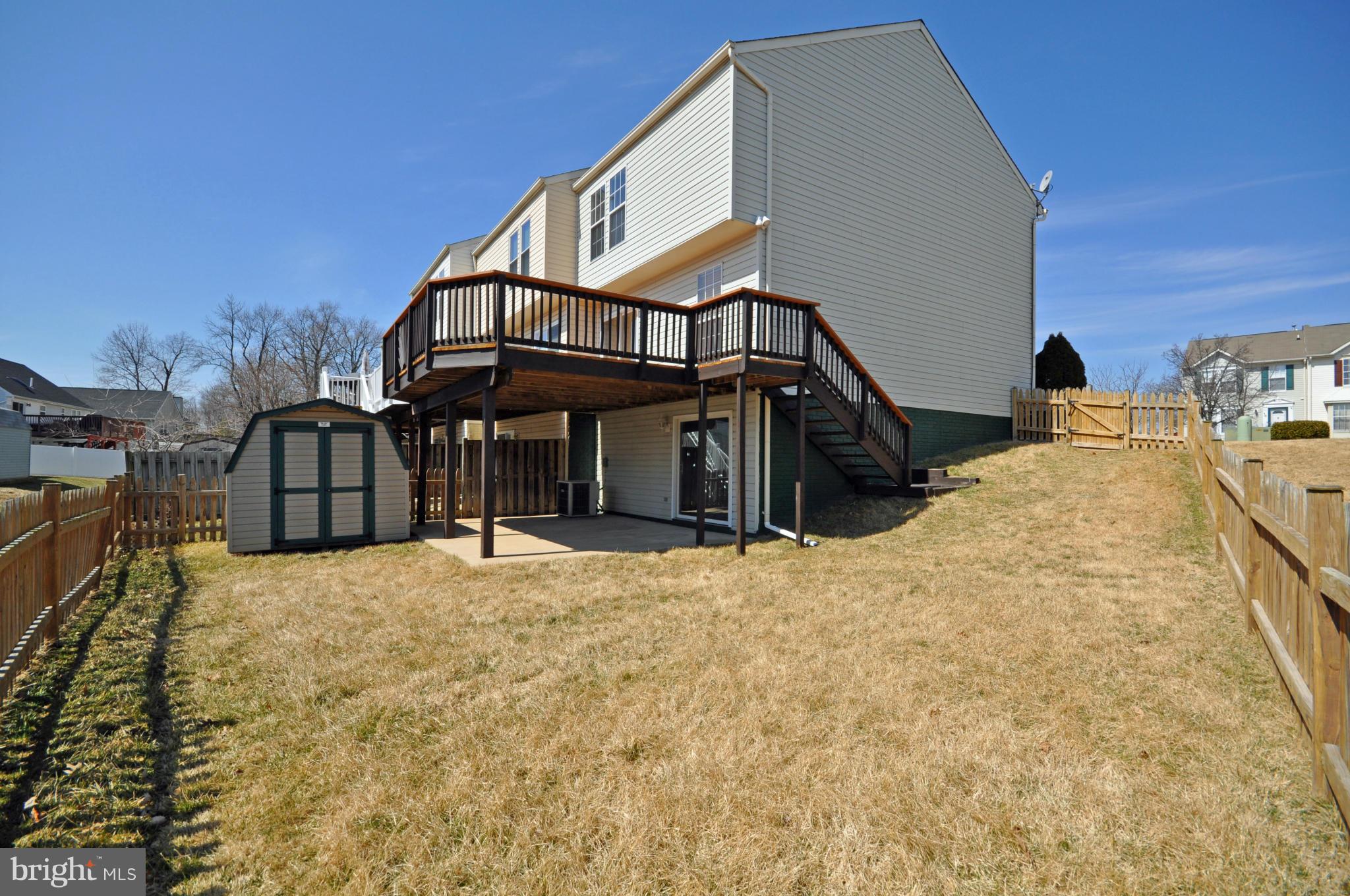 SENECA HARBOR - Residential