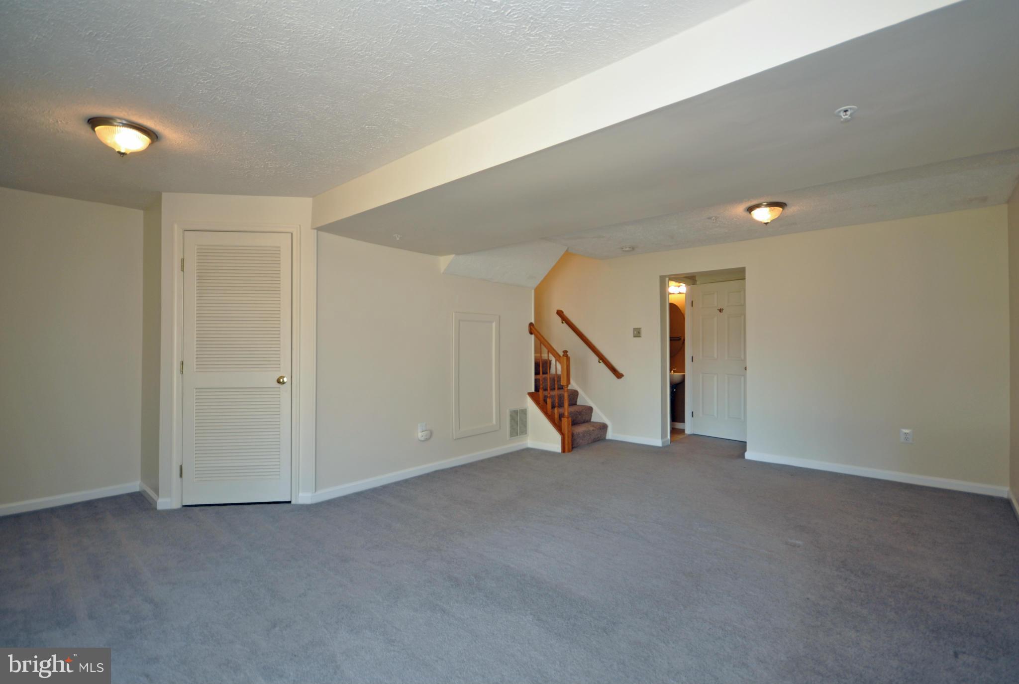 SENECA HARBOR - Residential