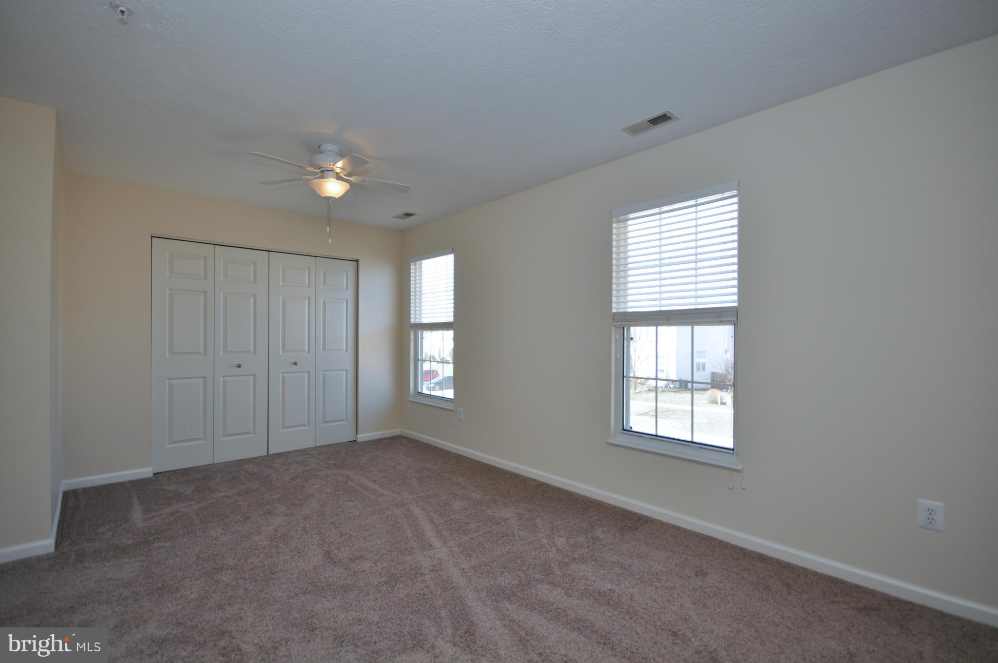 SENECA HARBOR - Residential