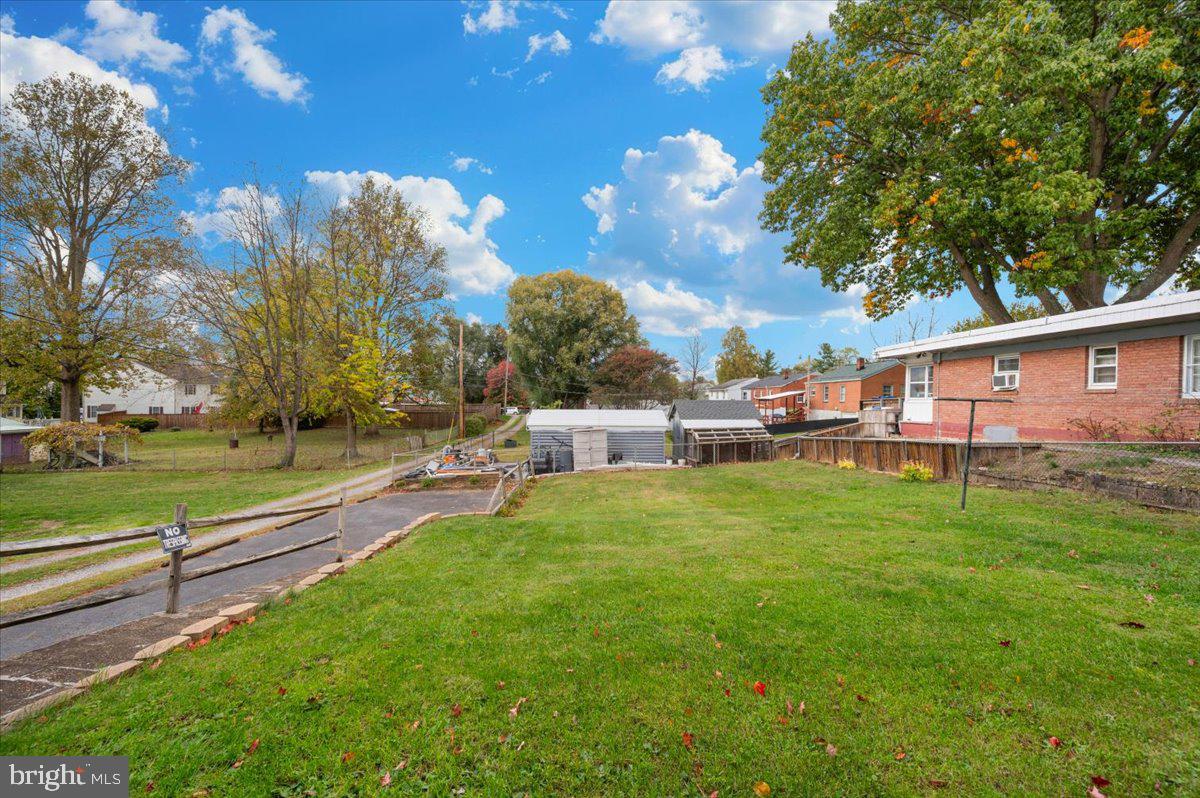 FRIENDSHIP PARK - Residential