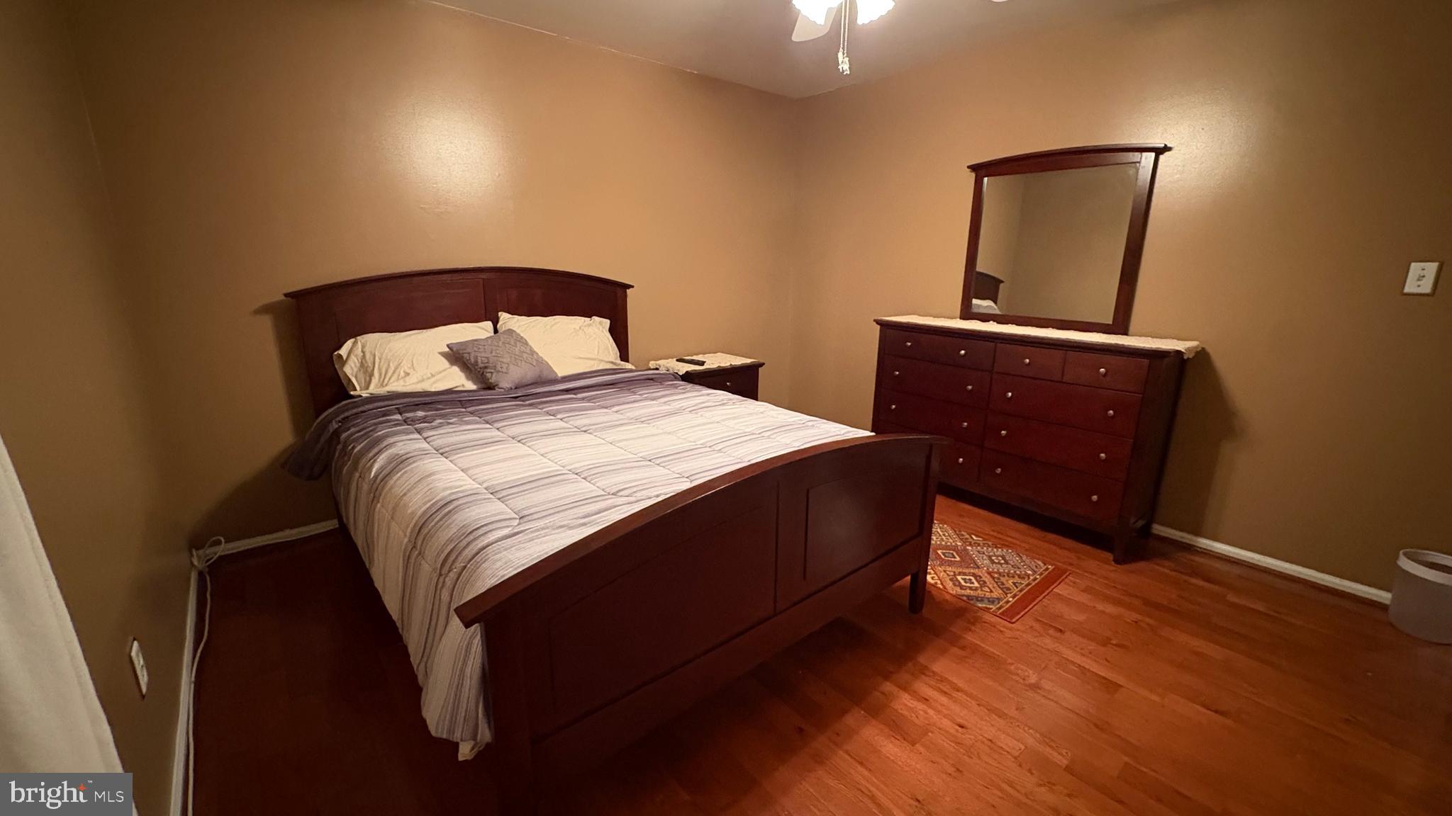 FOX RUN ESTATES - Residential