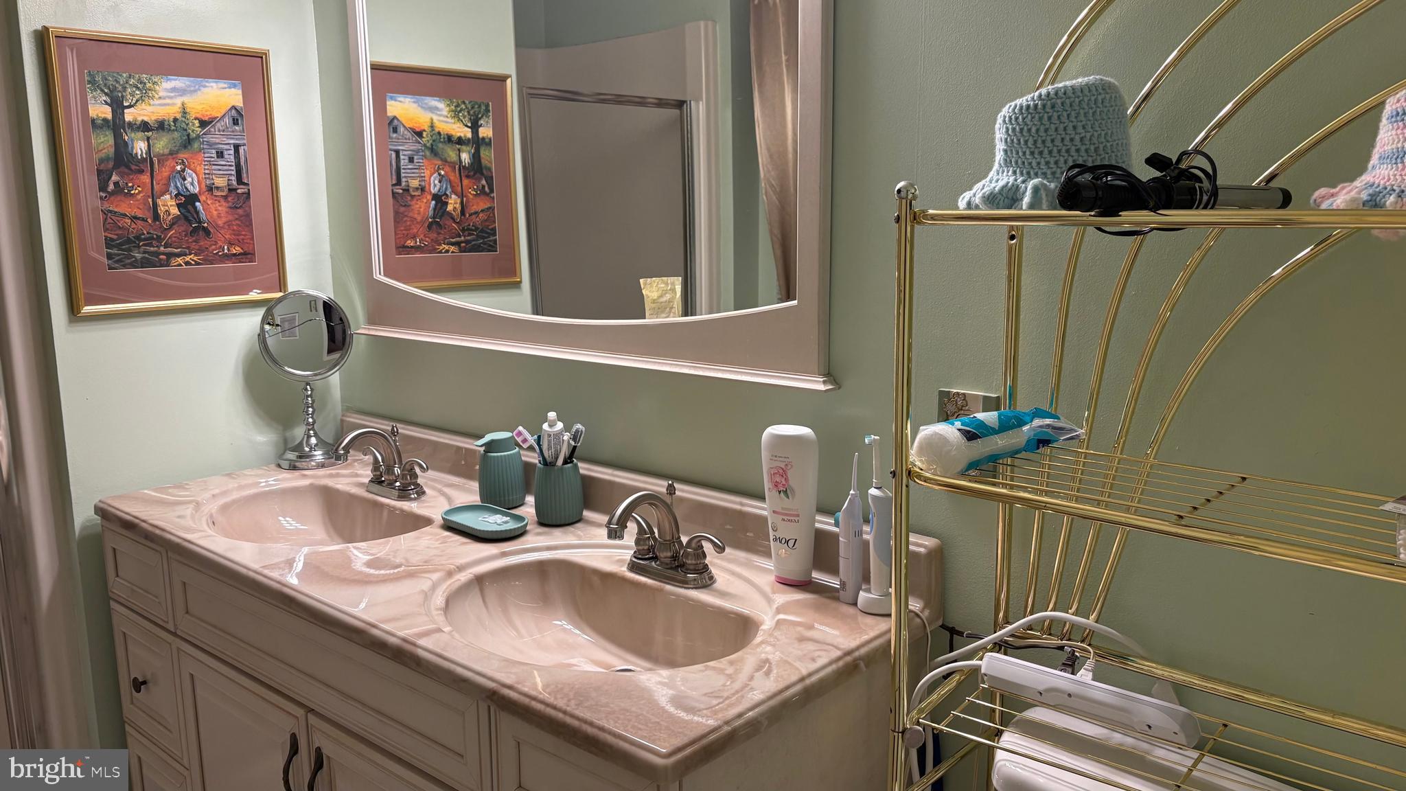 FOX RUN ESTATES - Residential